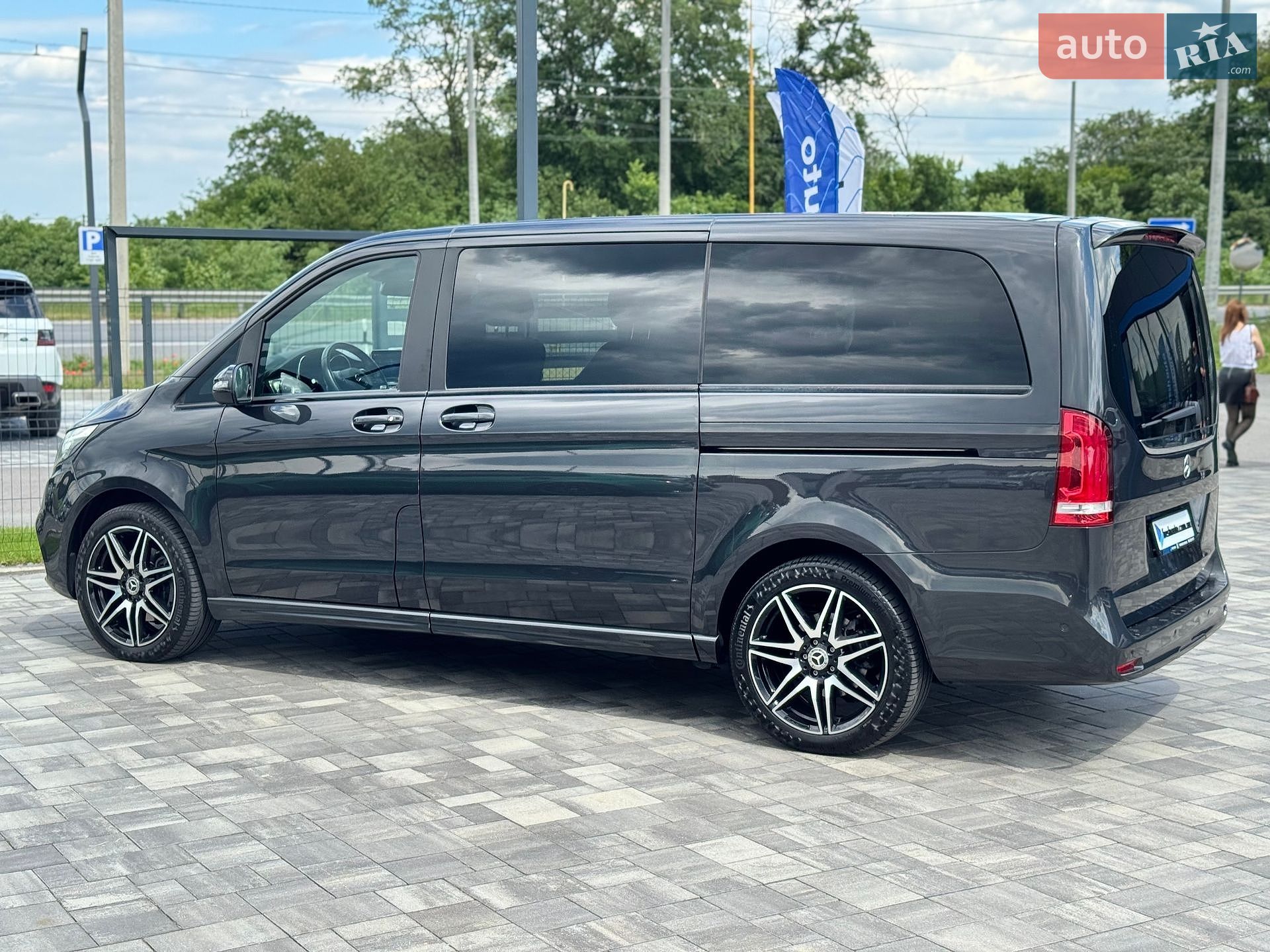 Mercedes-Benz V-Class 2021 VIN W1V44781313894227 фото оголошення 9 з 43
