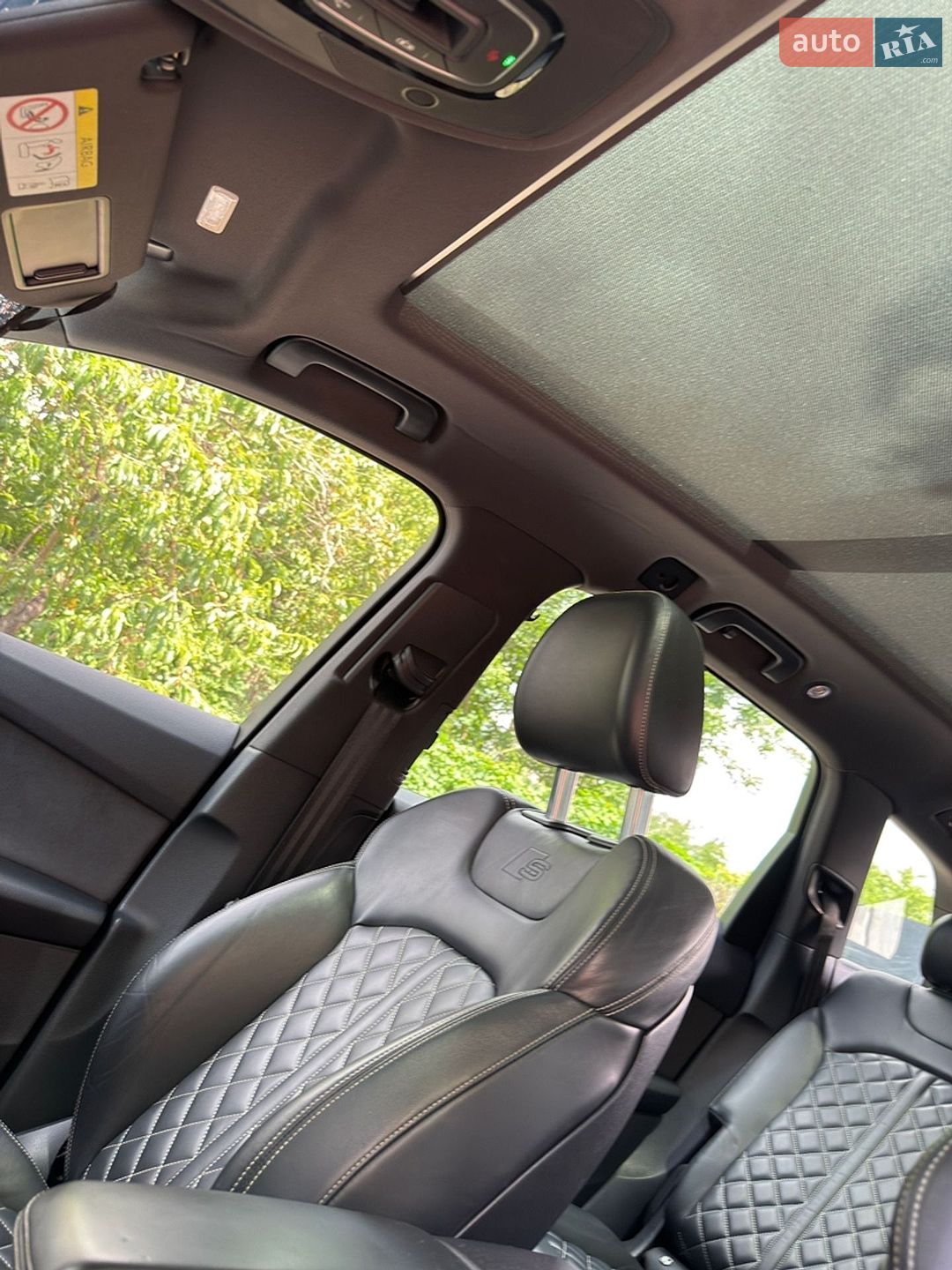 Audi Q7 2018 VIN WAUZZZ4M7JD050108 фото оголошення 11 з 20