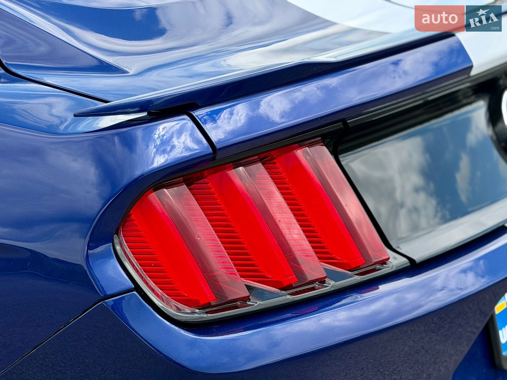 Ford Mustang 2015 VIN 1FA6P8CFXF5369132 фото оголошення 54 з 85