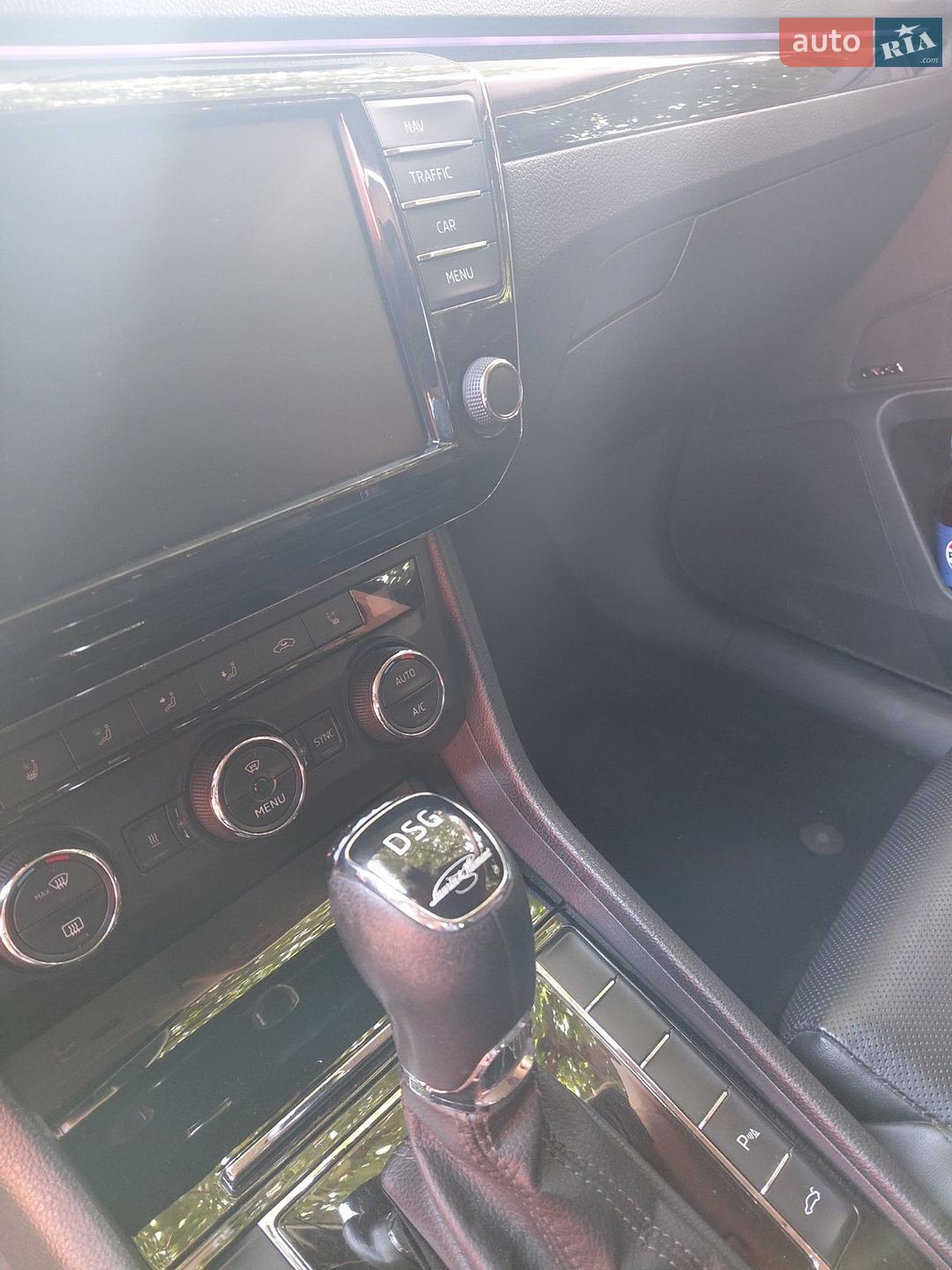 Skoda Superb 2017 VIN TMBLJ9NP6H7535910 фото оголошення 17 з 26