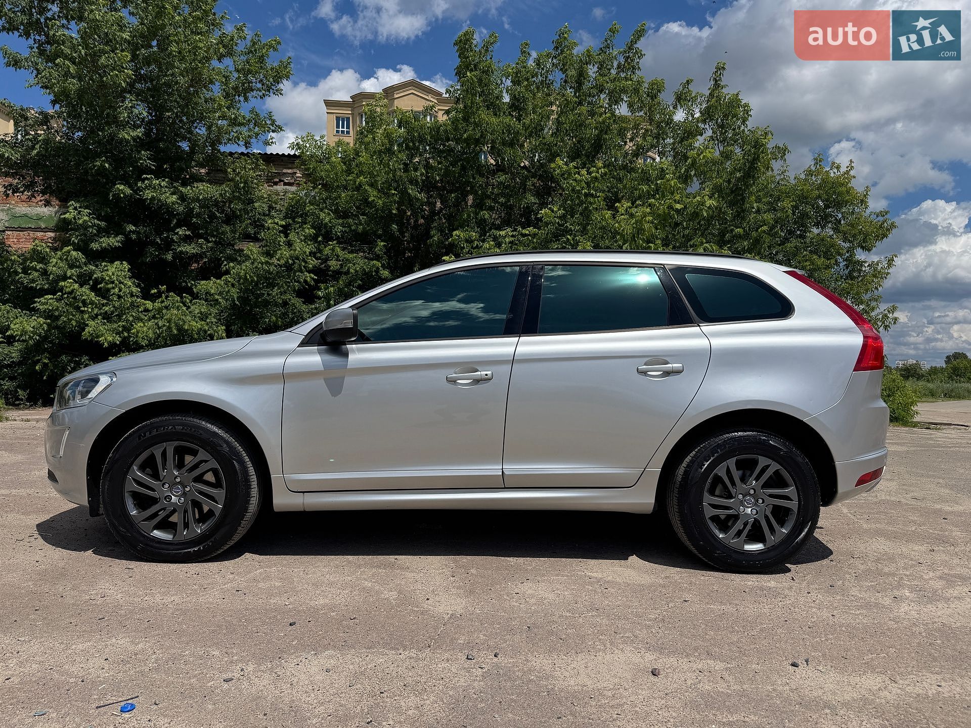 Volvo Xc60 2015 VIN YV1DZ73CDF2755205 фото оголошення 3 з 40