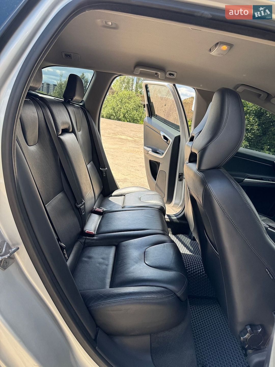 Volvo Xc60 2015 VIN YV1DZ73CDF2755205 фото оголошення 23 з 40