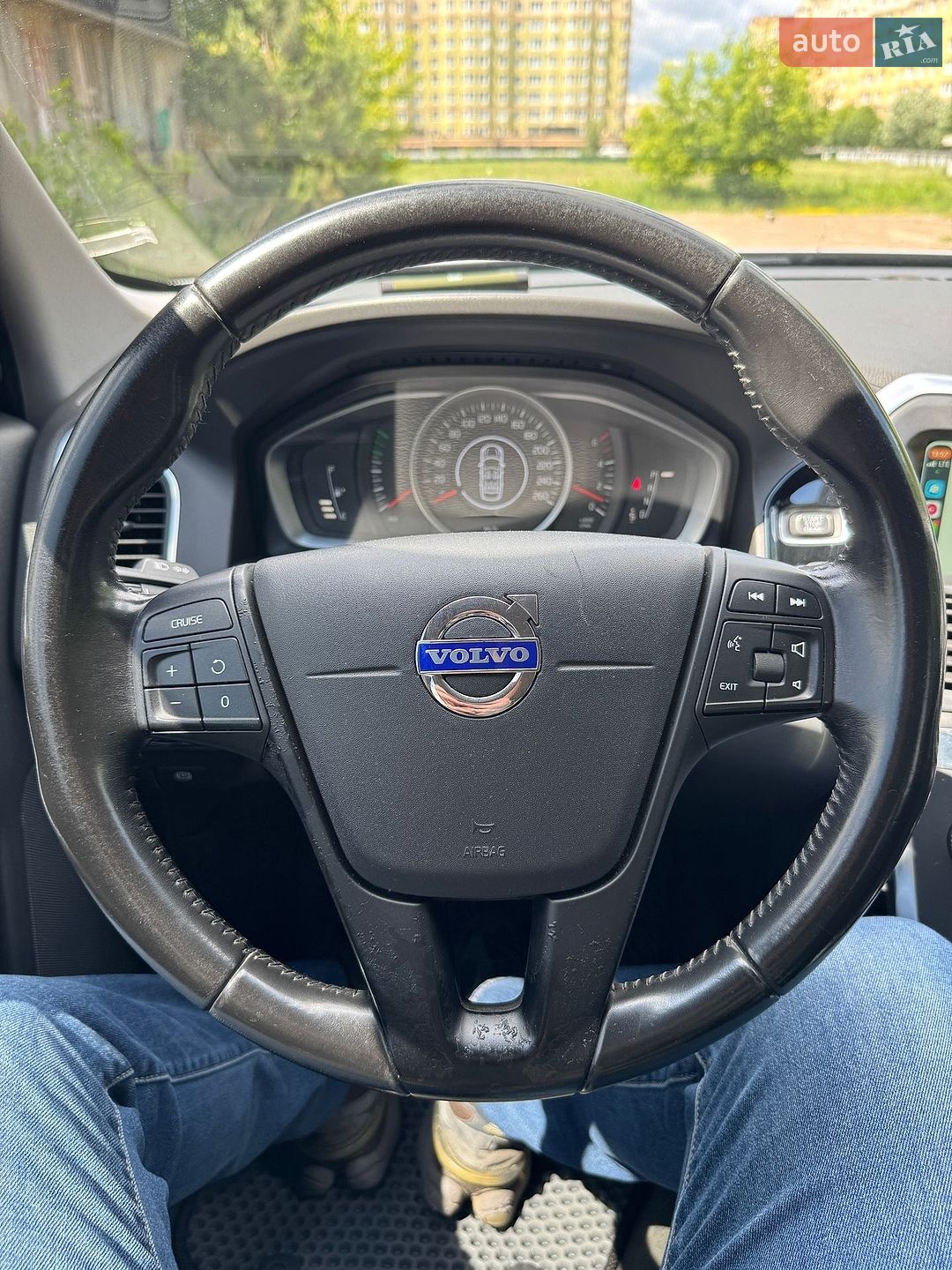 Volvo Xc60 2015 VIN YV1DZ73CDF2755205 фото оголошення 32 з 40