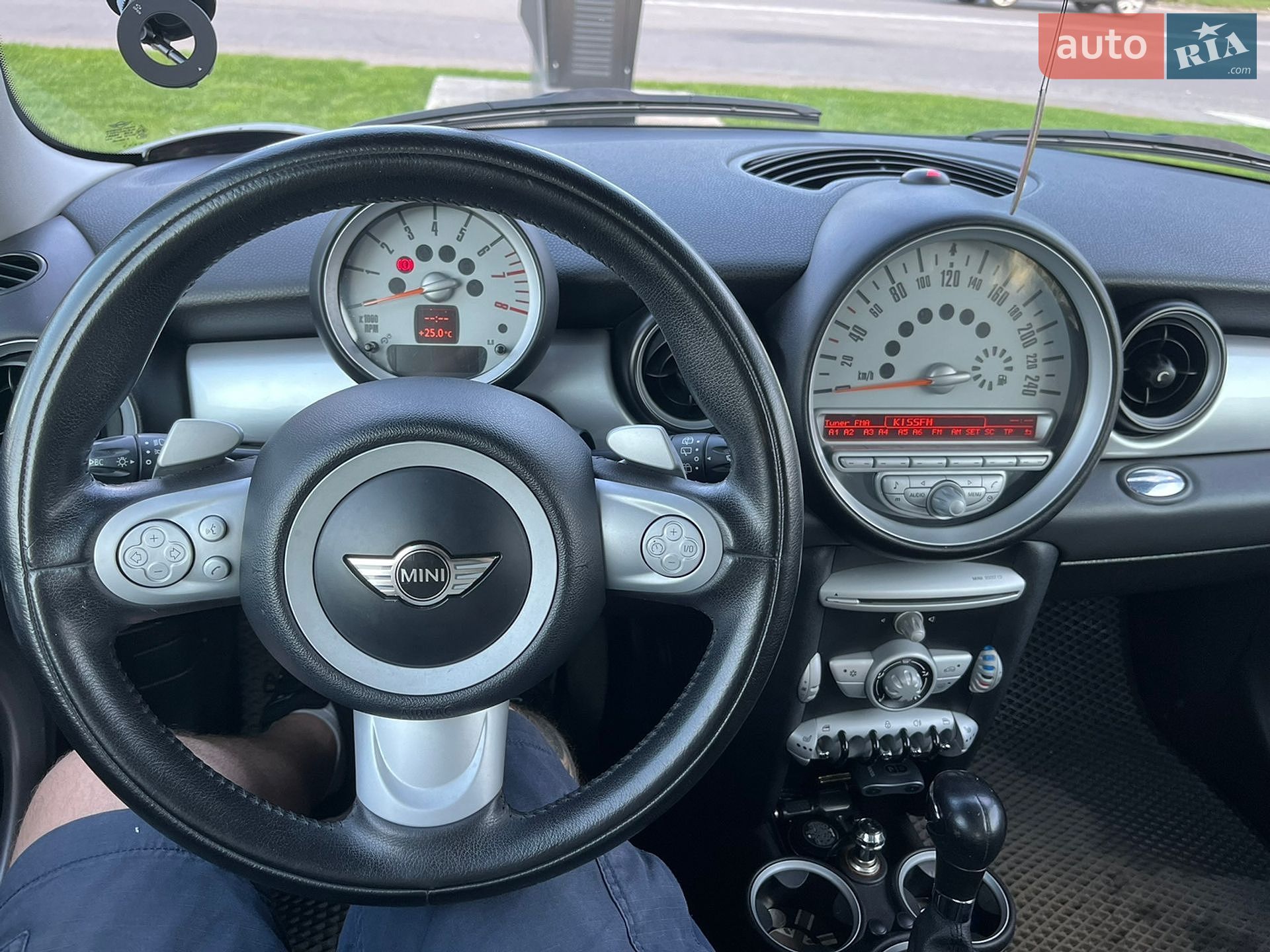 Mini Cooper 2008 VIN WMWMF31040TT79354 фото оголошення 8 з 8