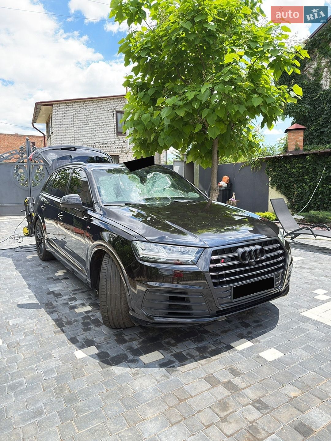 Audi Q7 2018 VIN WAUZZZ4M7JD050108 фото оголошення 2 з 20