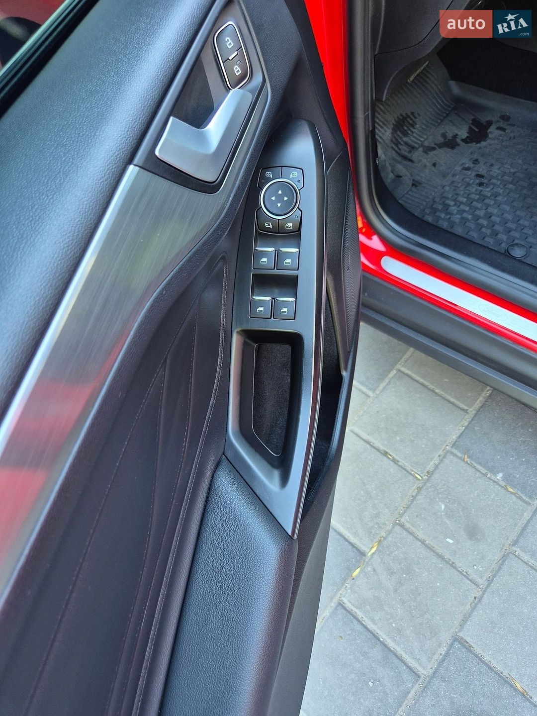 Ford Focus 2020 VIN WF0PXXGCHPLR36514 фото оголошення 17 з 50