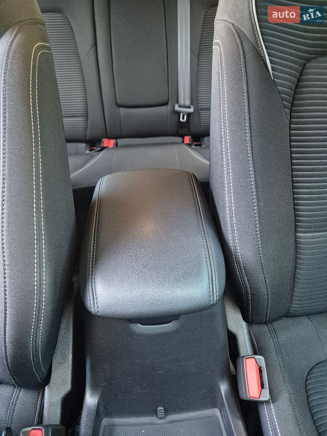 Ford Focus 2020 VIN WF0PXXGCHPLR36514 фото оголошення 36 з 50