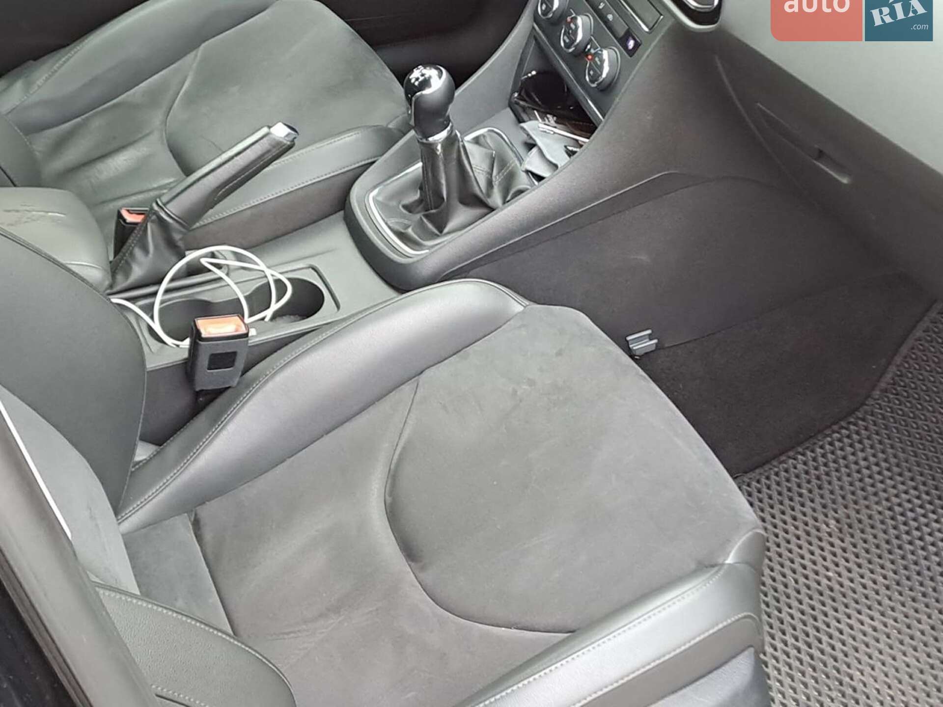 SEAT Leon 2014 VIN VSSZZZ5FZFR052385 фото оголошення 7 з 18