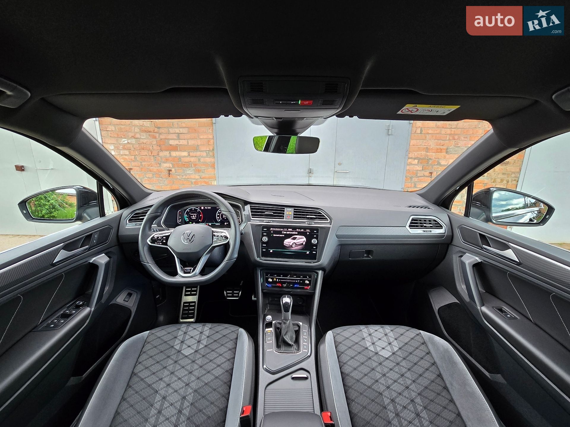 Volkswagen Tiguan 2022 VIN WVGZZZ5NZNW529622 фото оголошення 14 з 97