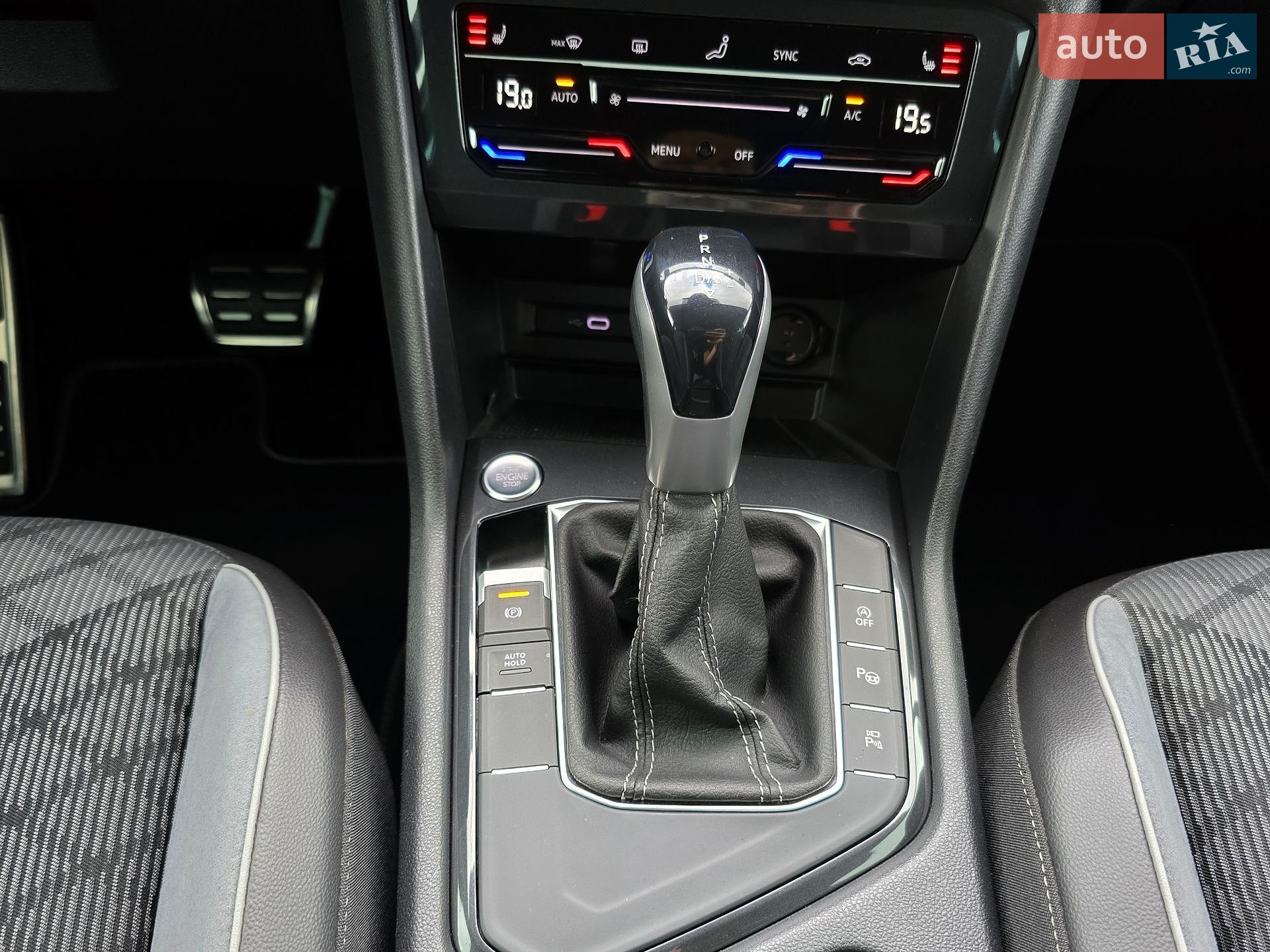 Volkswagen Tiguan 2022 VIN WVGZZZ5NZNW529622 фото оголошення 32 з 97