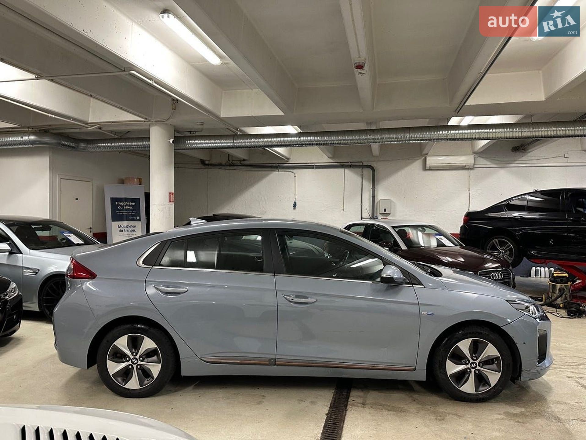 Hyundai Ioniq 2018 VIN KMHC851HFKU042173 фото оголошення 43 з 61