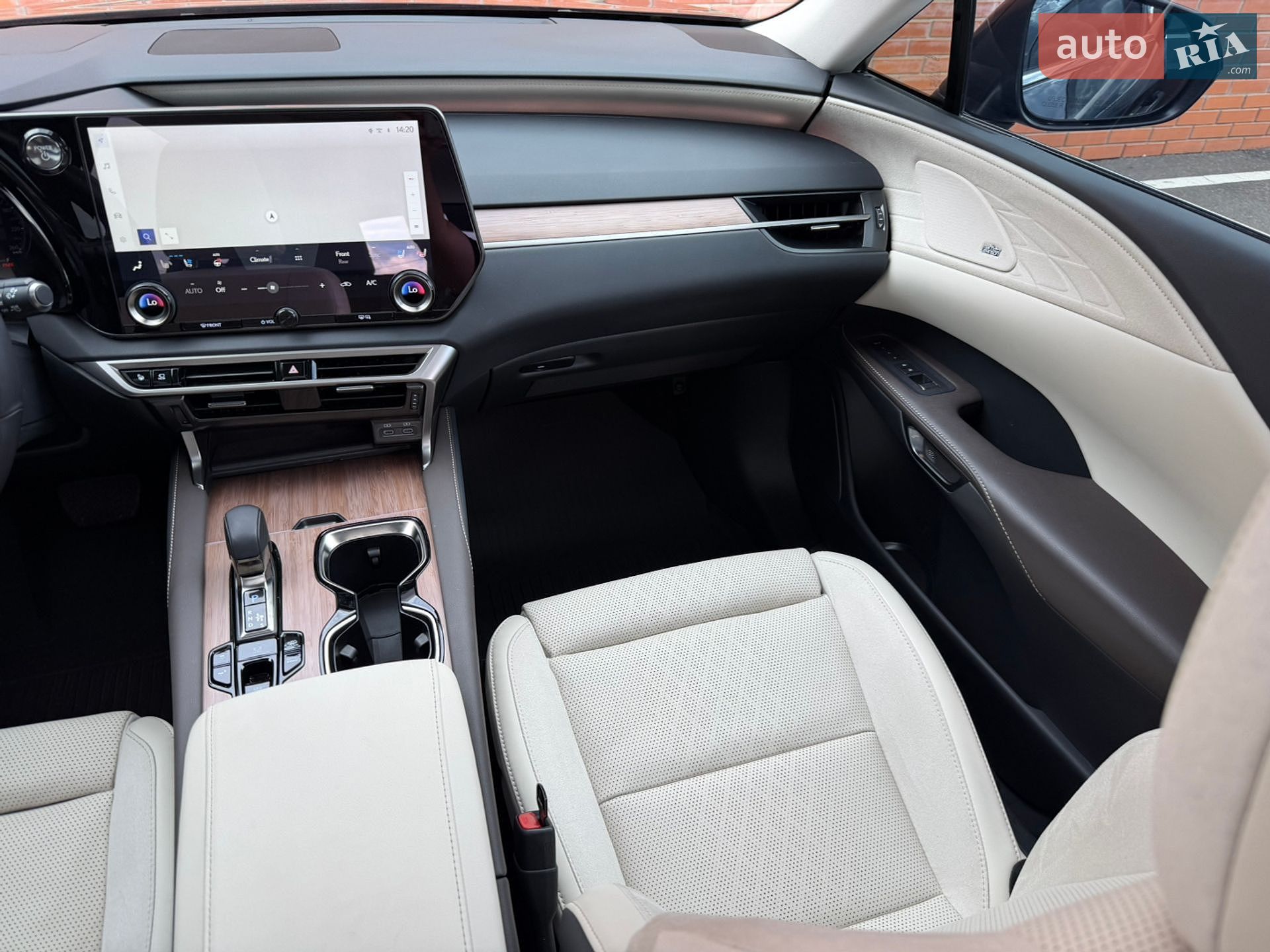 Lexus RX 2025 VIN JTJCJMGA5S2025450 фото оголошення 13 з 13