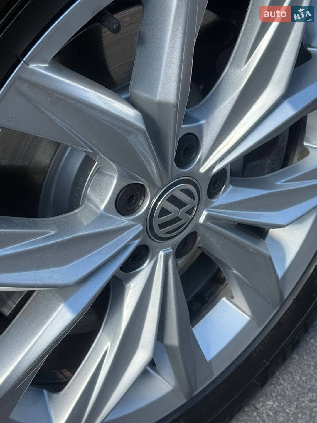 Volkswagen Tiguan Allspace 2019 VIN WVGZZZ5NZKM082776 фото оголошення 25 з 29