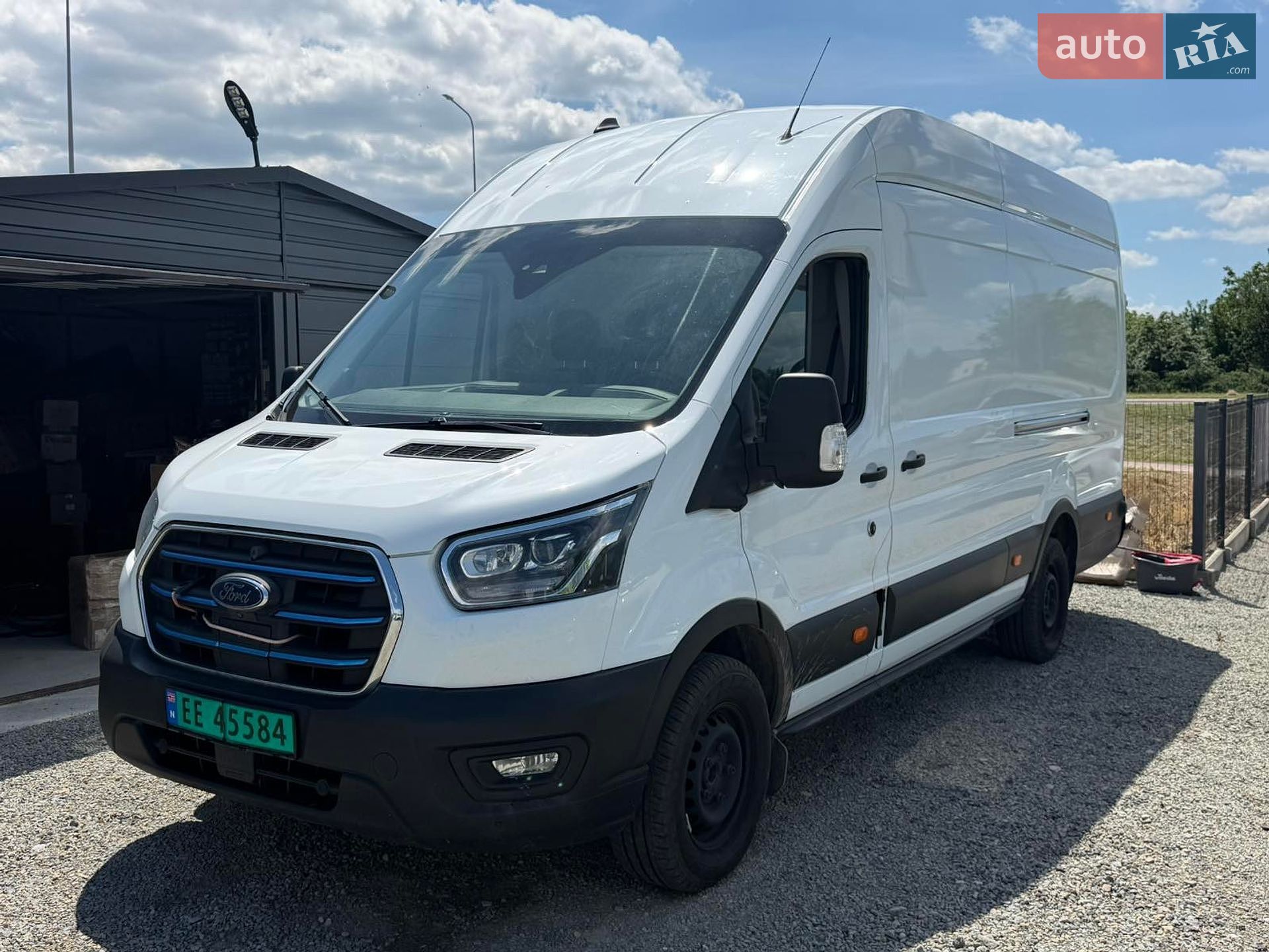 Ford E-Transit 2022 VIN WF0EXXTTRBNJ15974 фото оголошення 2 з 46