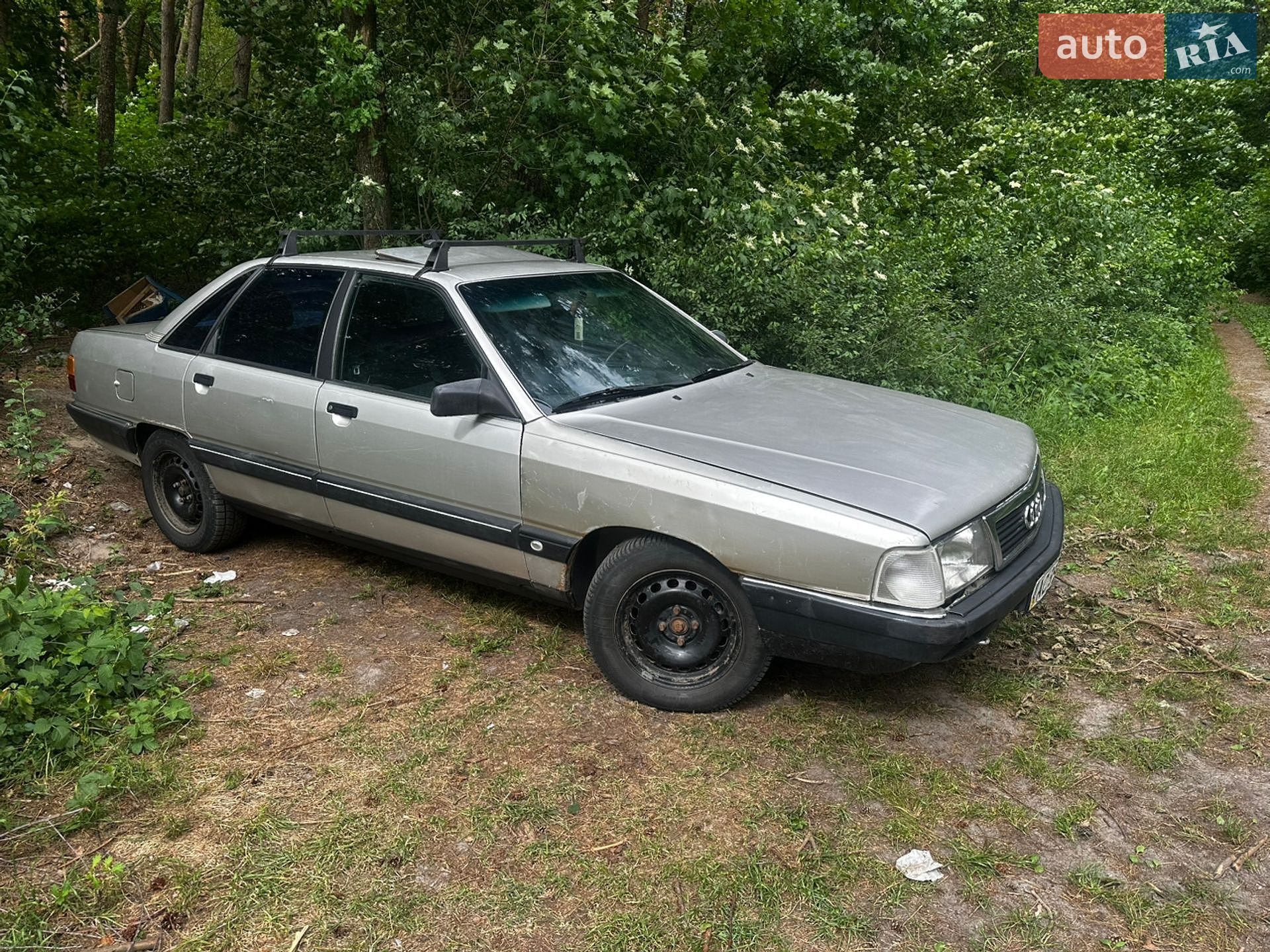 Audi 100 1989 VIN WAUZZZ44ZKN036259 фото оголошення 4 з 5