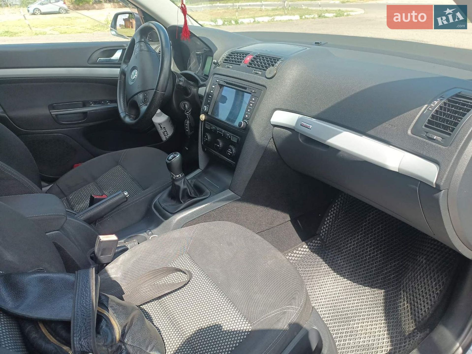 Skoda Octavia 2008 VIN TMBKD41Z88B153064 фото оголошення 7 з 14