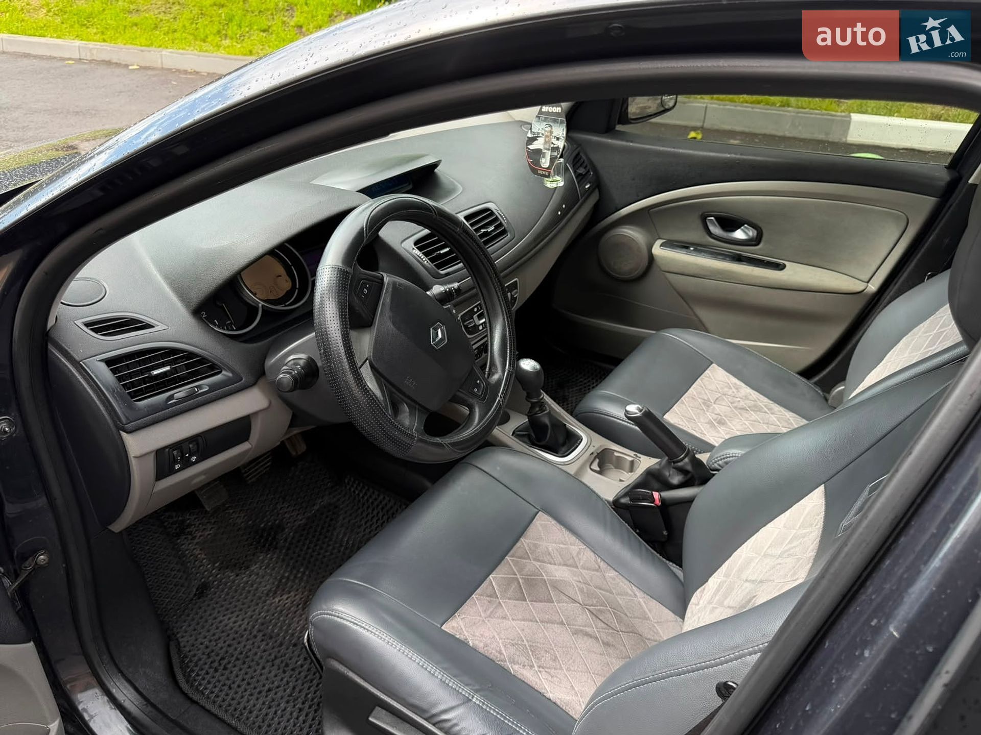 Renault Megane 2009 VIN VF1KZ0B0642133604 фото оголошення 9 з 13