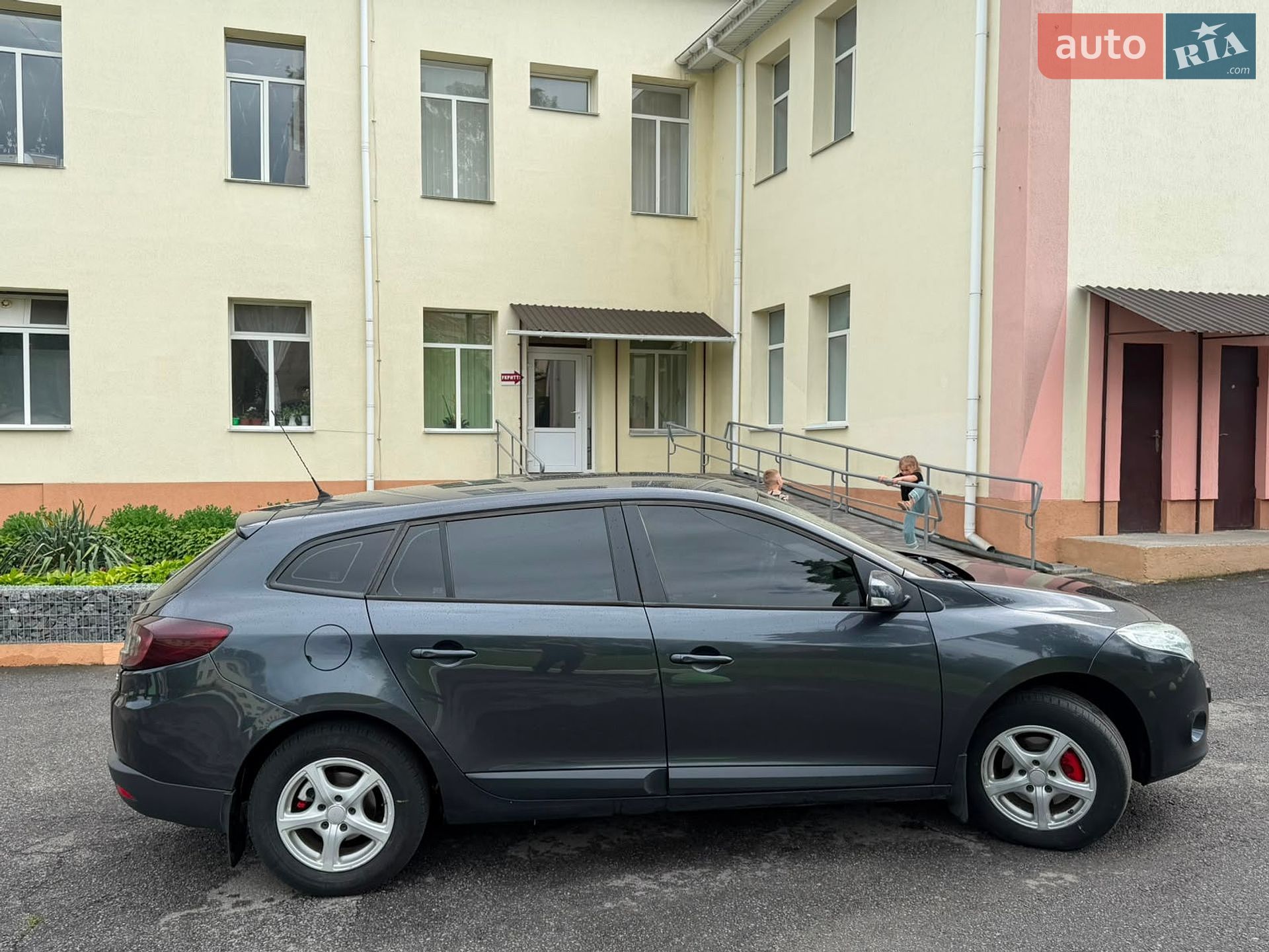 Renault Megane 2009 VIN VF1KZ0B0642133604 фото оголошення 10 з 13