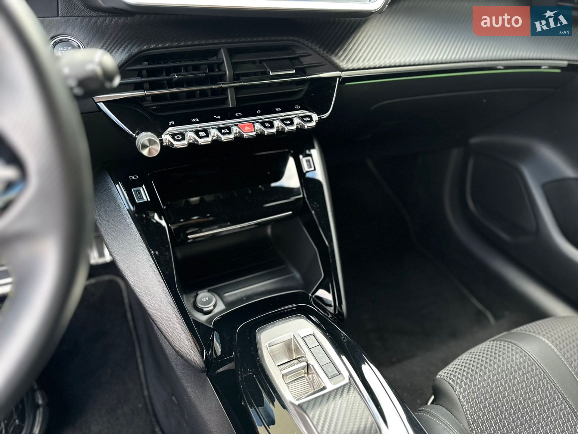 Peugeot e-208 2022 VIN VR3UHZKXZNT019073 фото оголошення 11 з 19
