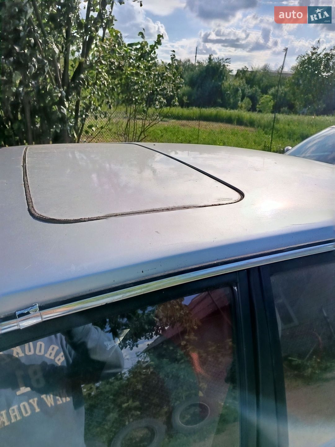 Ford Granada 1985 VIN WF0FXXGAGFFJ98813 фото оголошення 3 з 7
