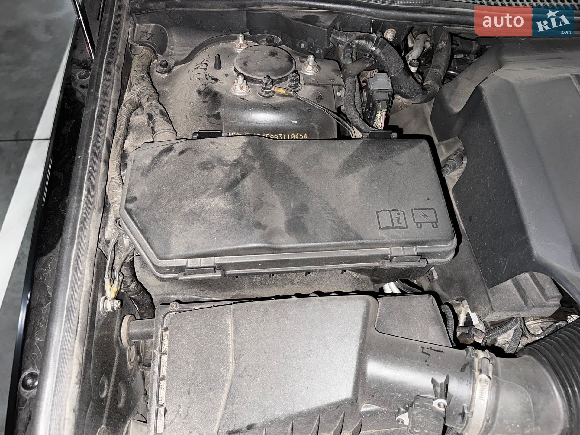 Land Rover Range Rover 2010 VIN SALMF1D49AA311045 фото оголошення 42 з 61