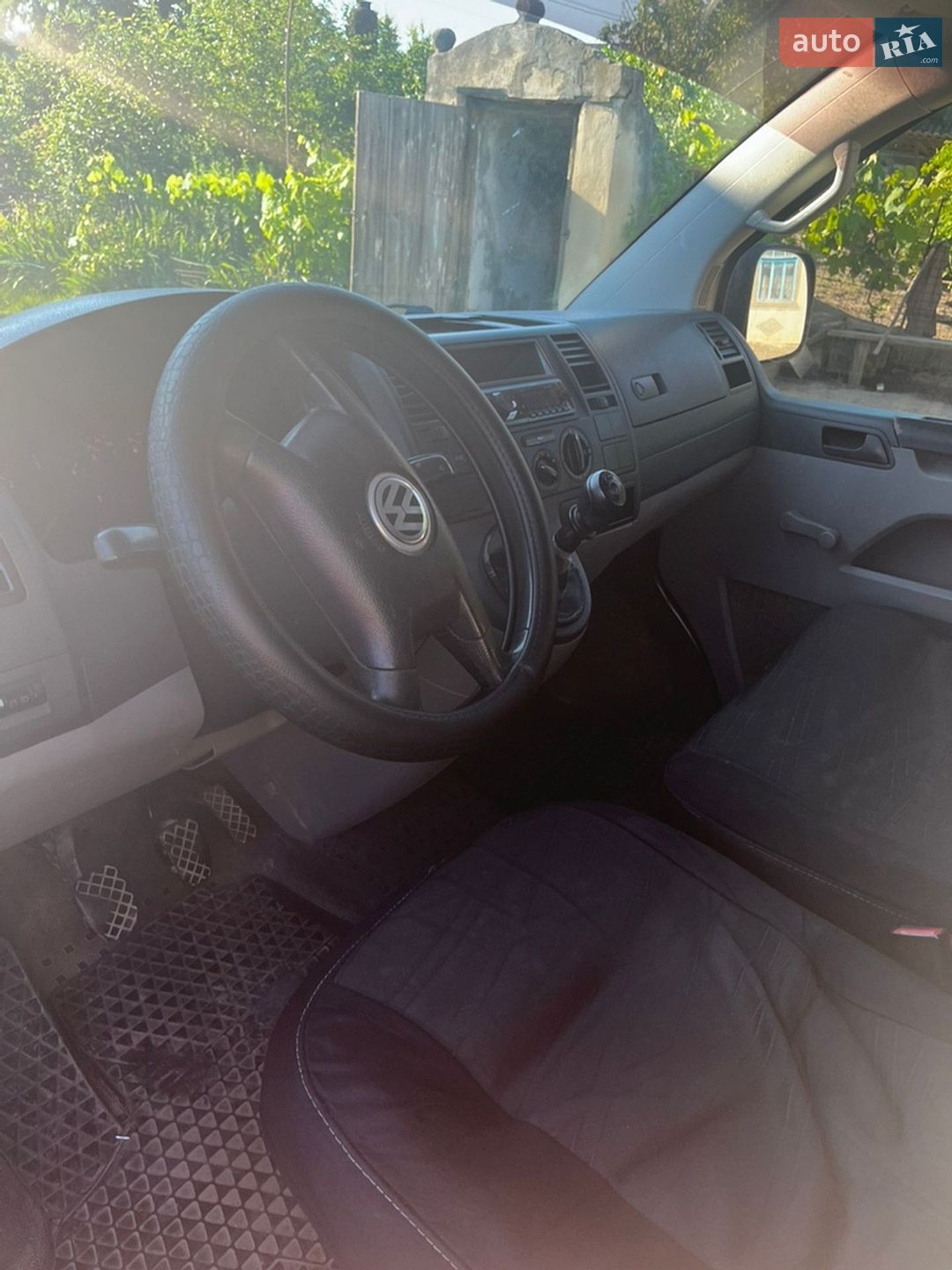 Volkswagen Transporter 2004 VIN WV1ZZZ7HZ4H109487 фото оголошення 10 з 26