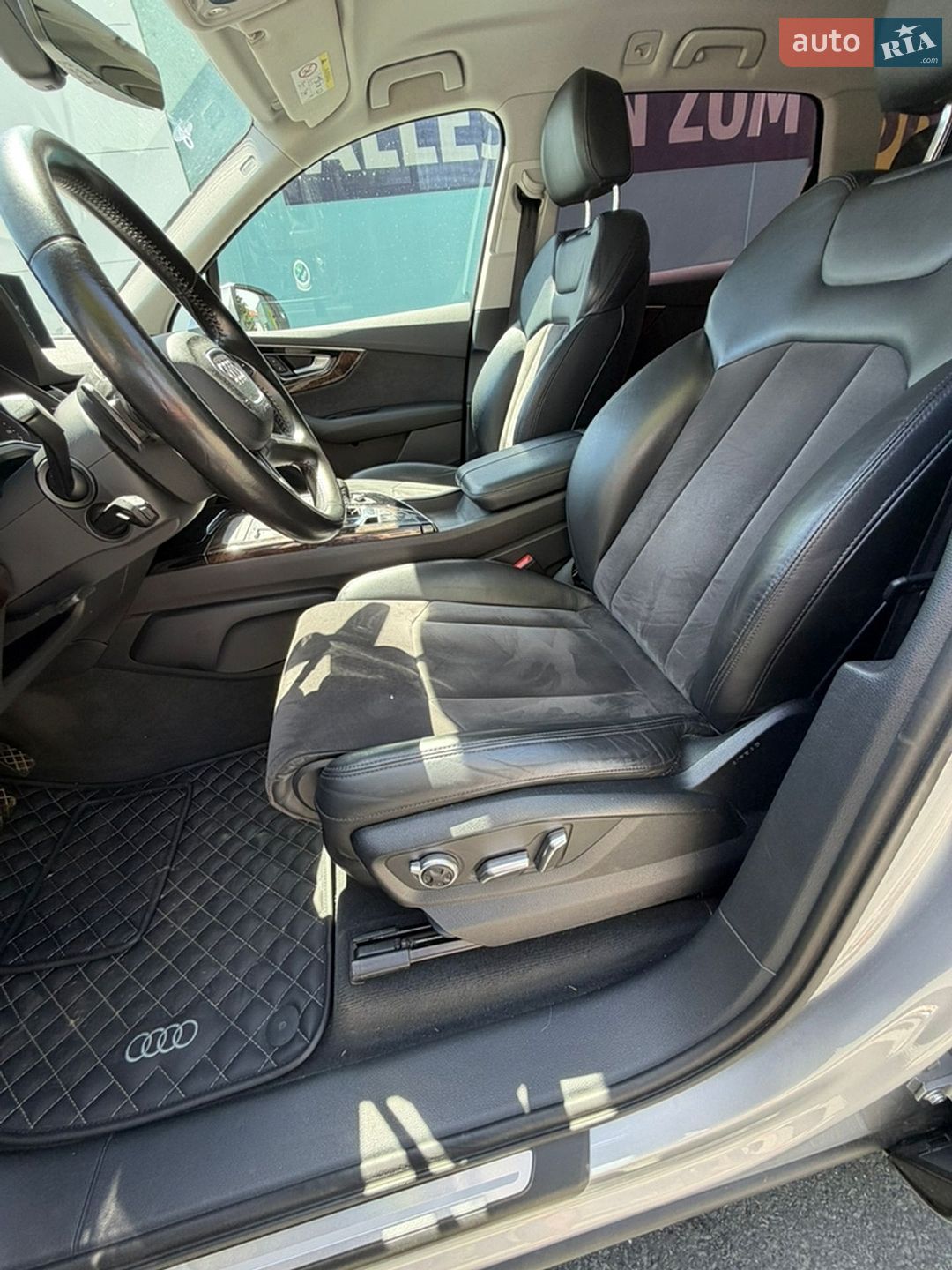 Audi Q7 2016 VIN WAUZZZ4M2HD009301 фото оголошення 14 з 30