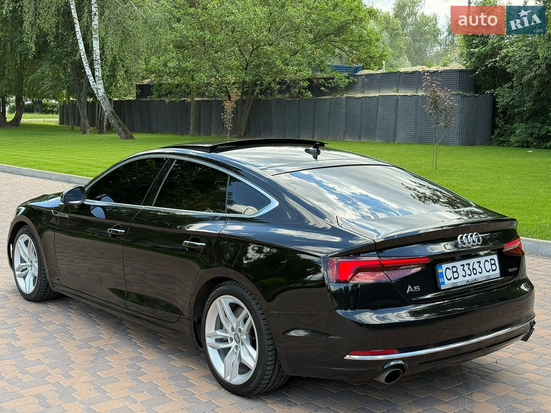Audi A5 2019 VIN WAUANCF53KA063243 фото оголошення 7 з 46