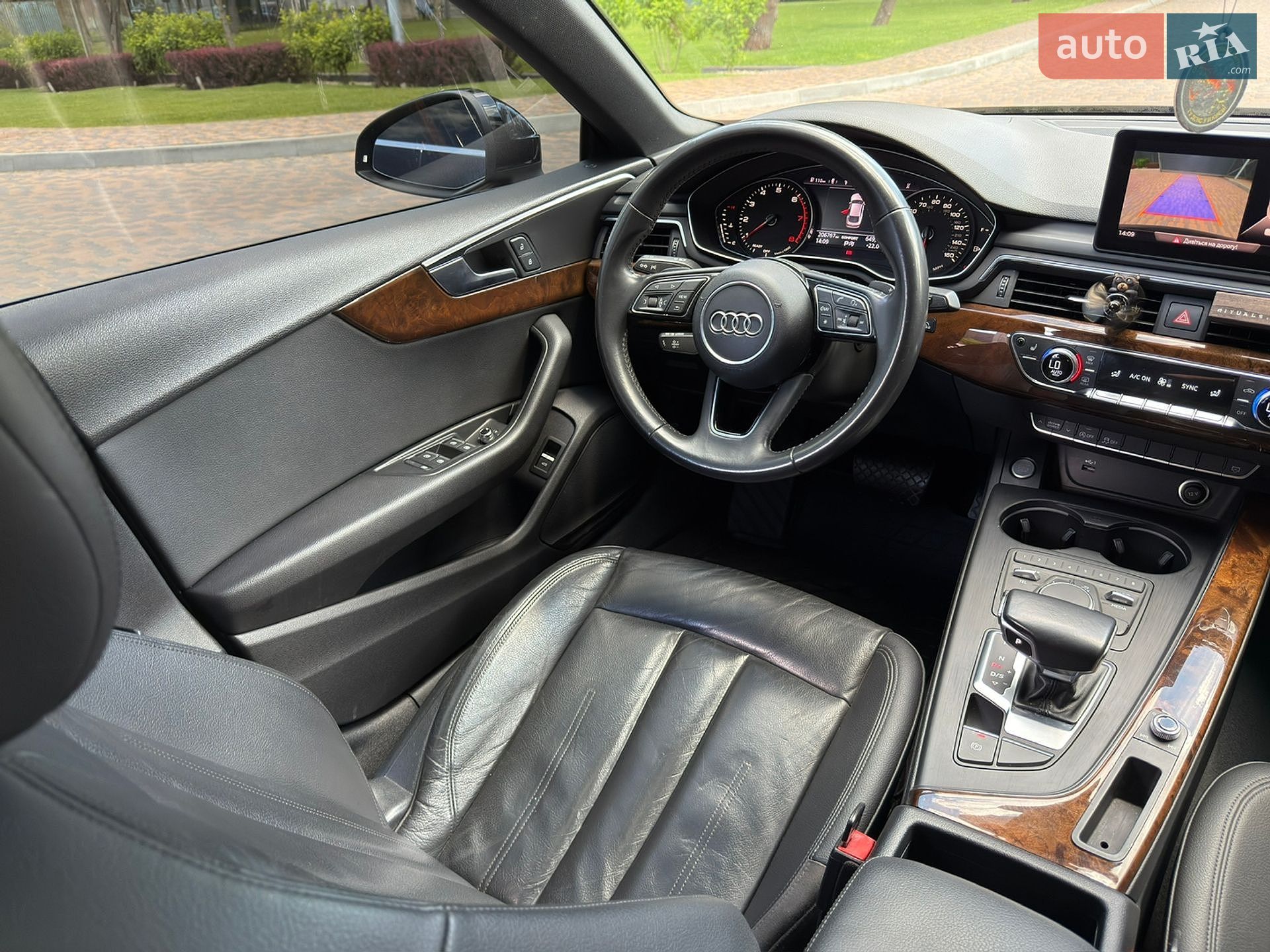 Audi A5 2019 VIN WAUANCF53KA063243 фото оголошення 30 з 46