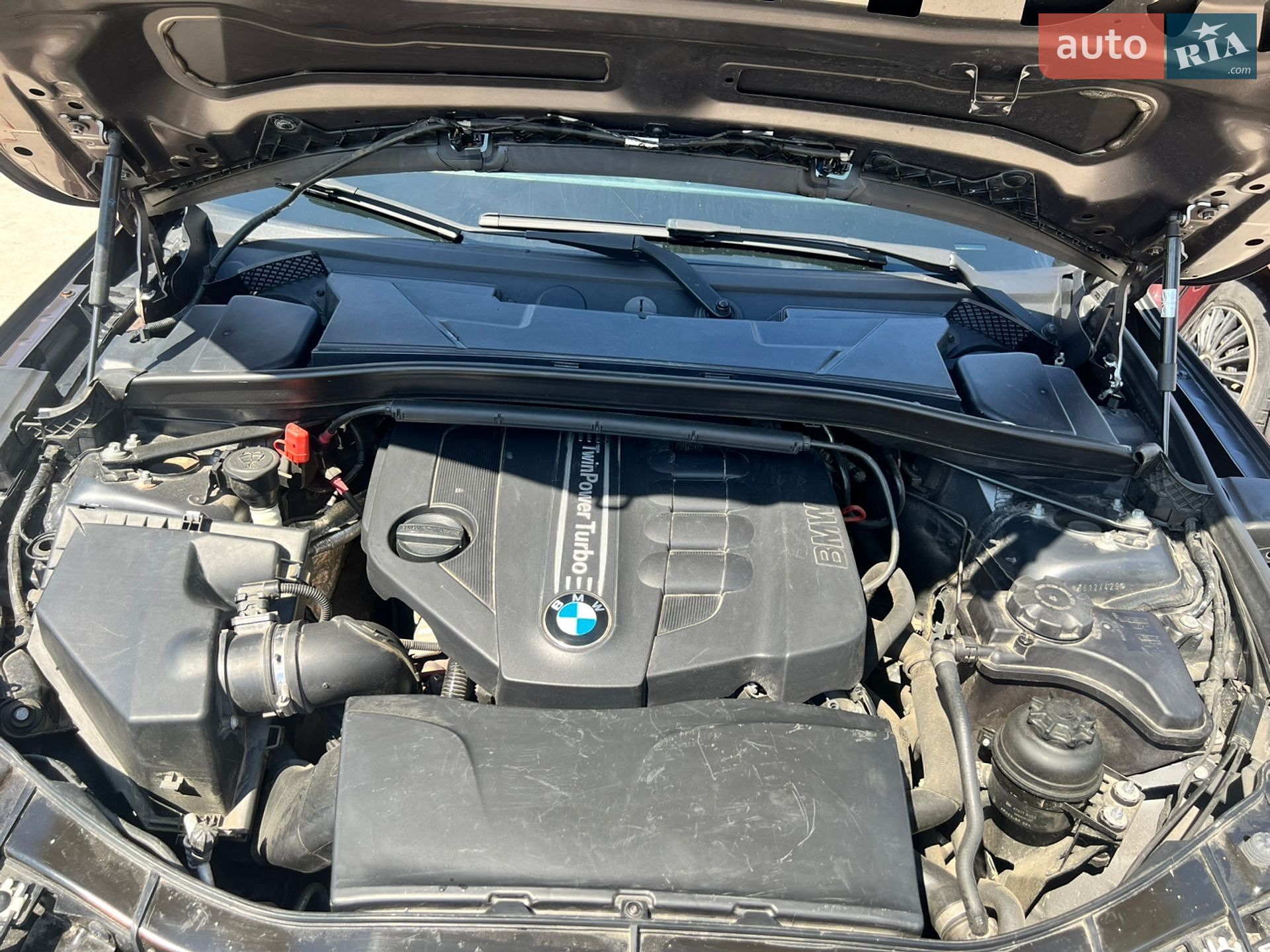 BMW X1 2013 VIN WBAVP71000VW26849 фото оголошення 19 з 35