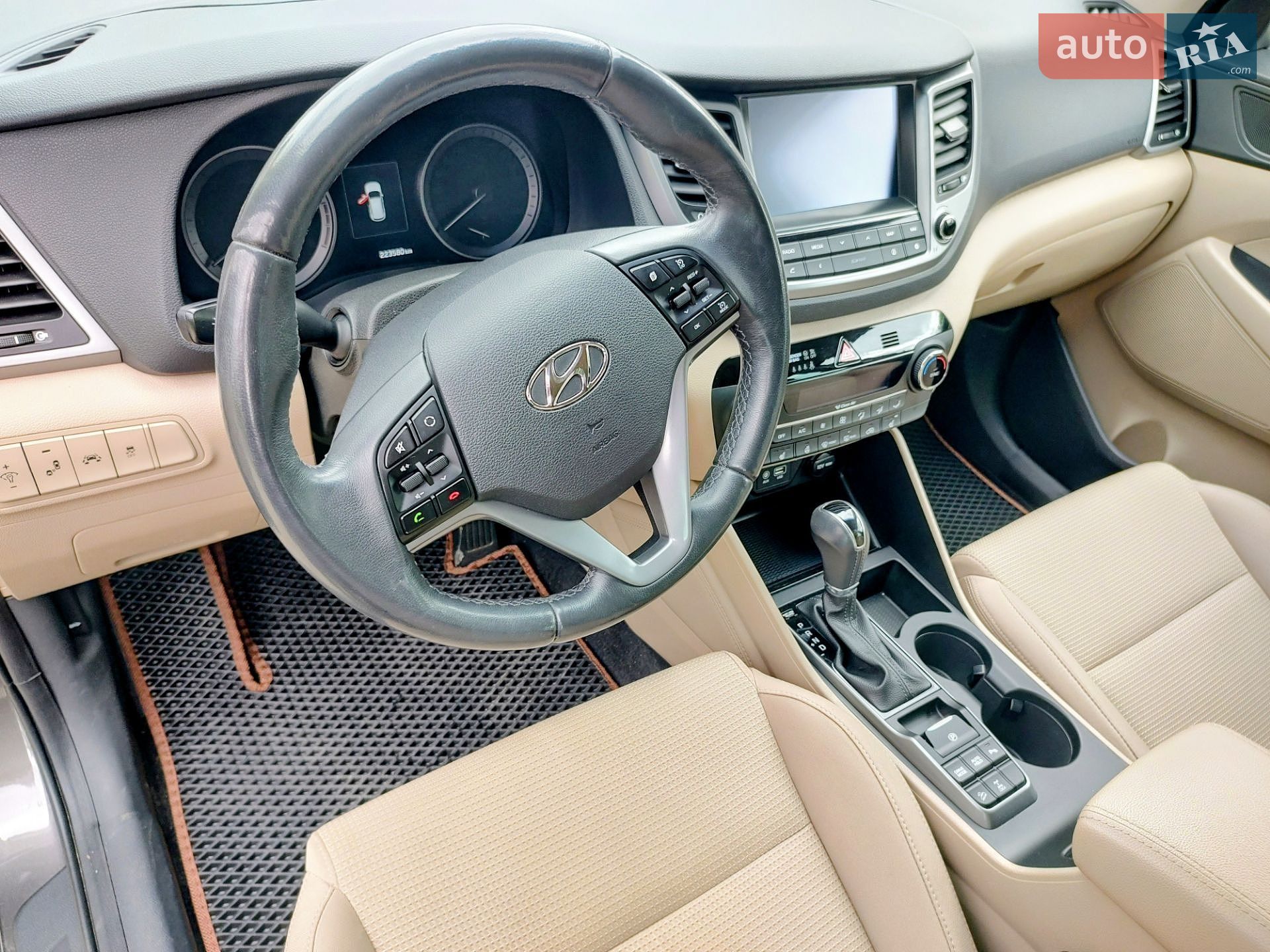 Hyundai Tucson 2017 VIN TMAJ381ADJJ411948 фото оголошення 12 з 30