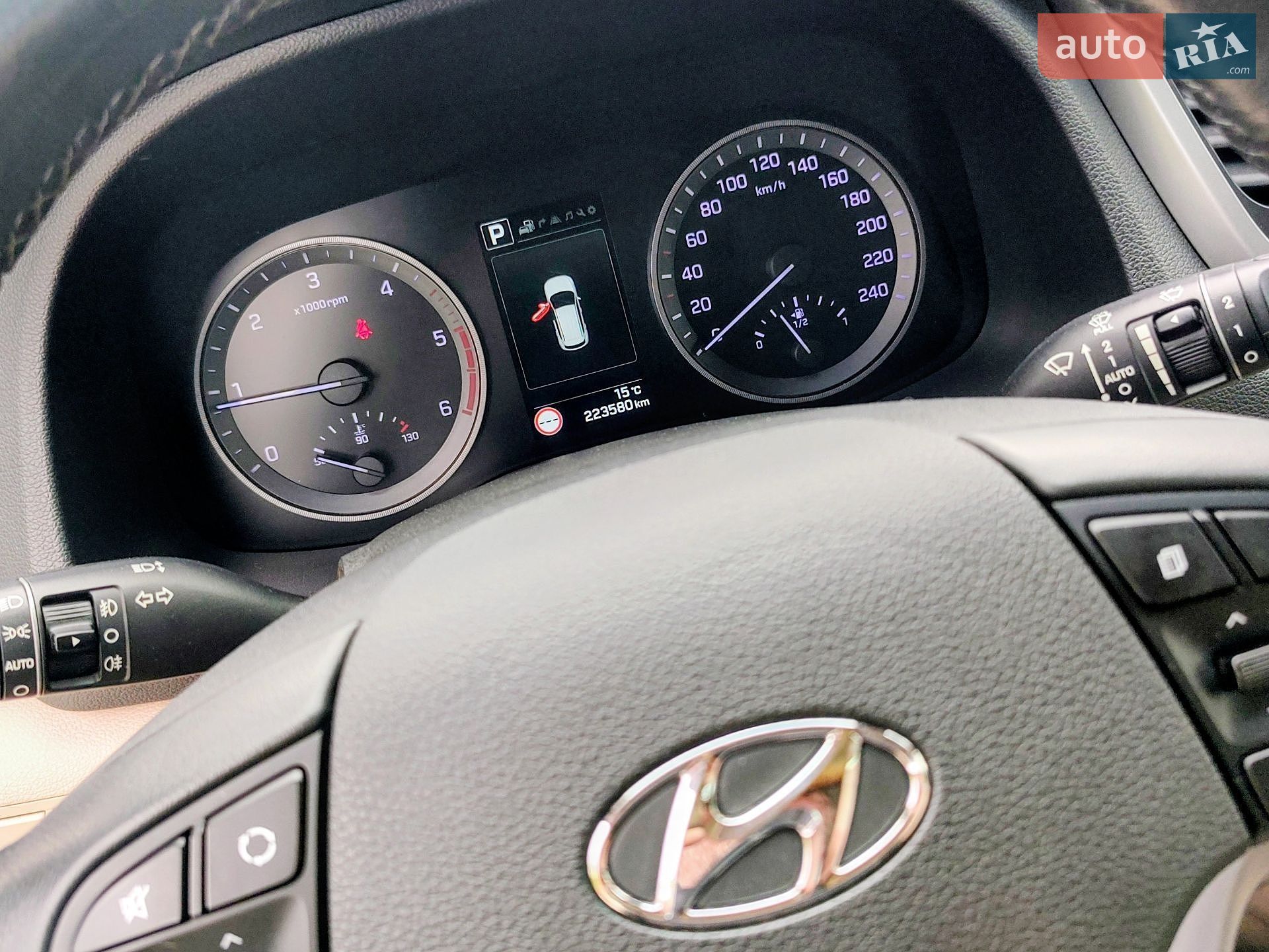 Hyundai Tucson 2017 VIN TMAJ381ADJJ411948 фото оголошення 19 з 30