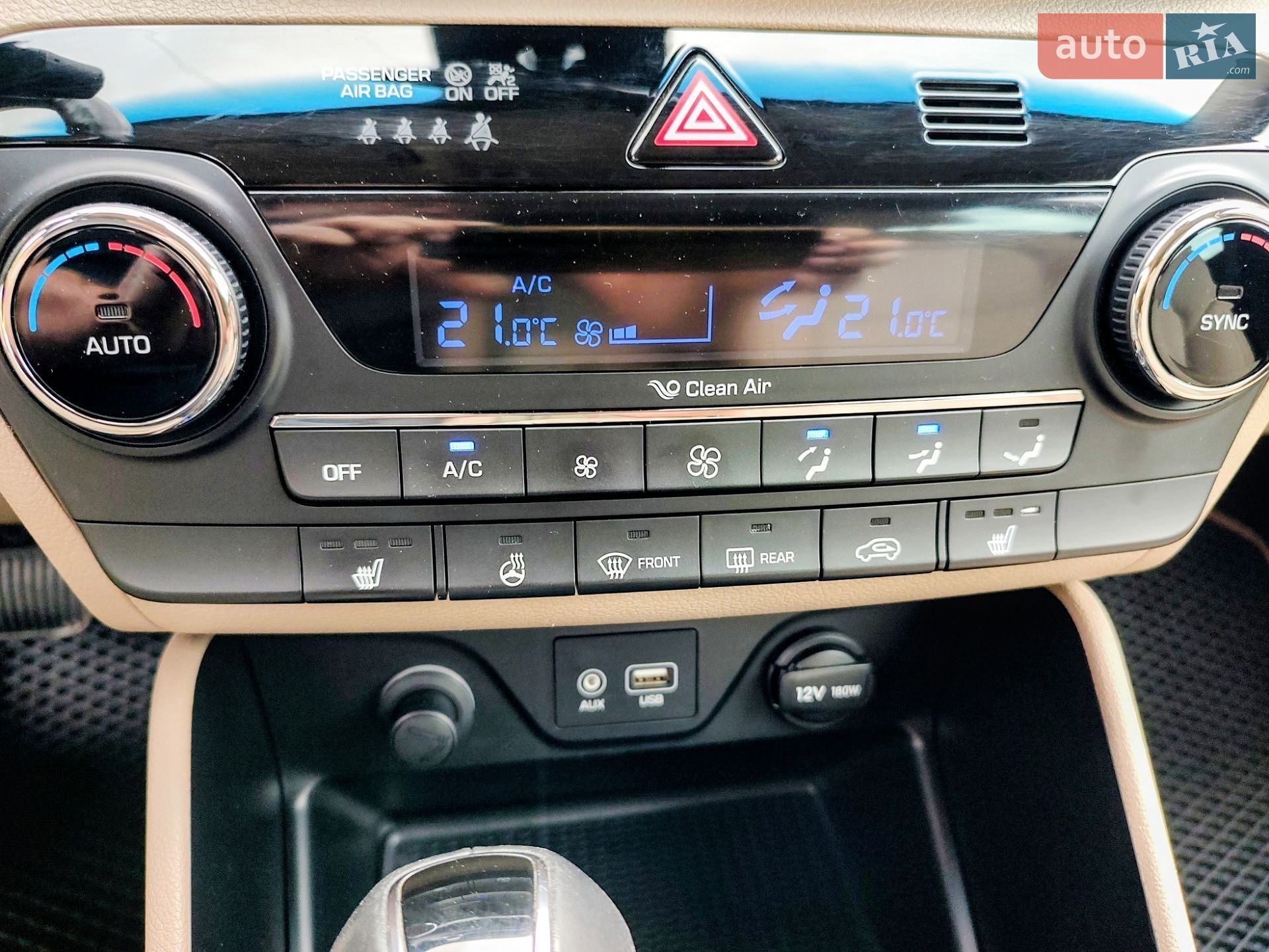 Hyundai Tucson 2017 VIN TMAJ381ADJJ411948 фото оголошення 22 з 30