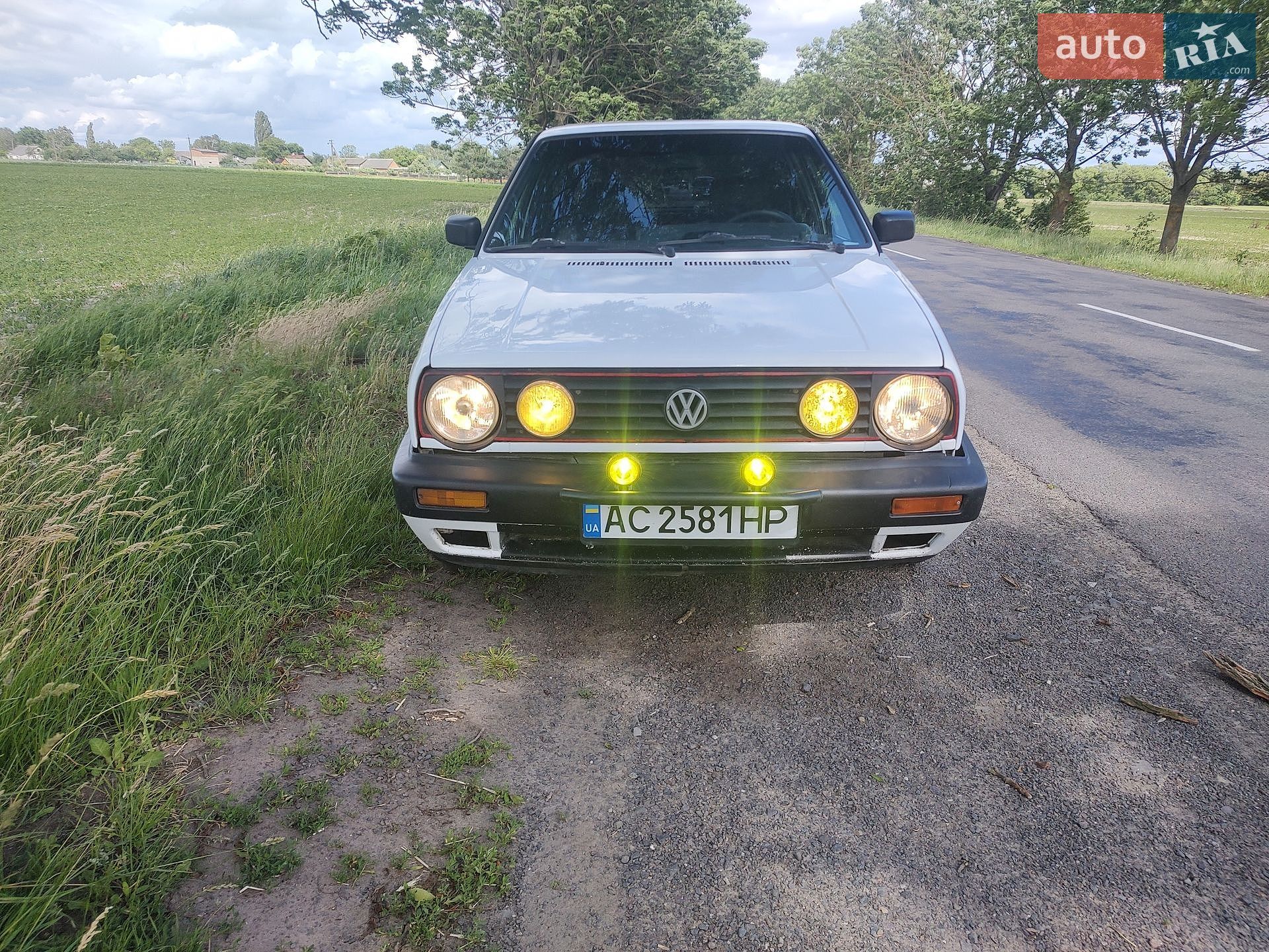 Volkswagen Golf 1988 VIN WVWZZZ19ZJW423145 фото оголошення 2 з 19