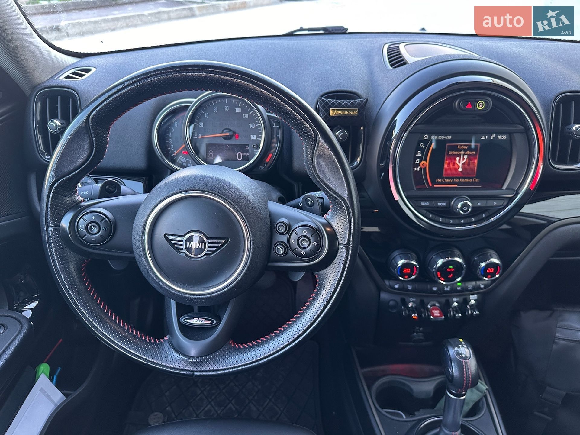 Mini Countryman 2018 VIN WMZYT5C5XK3G91377 фото оголошення 23 з 23