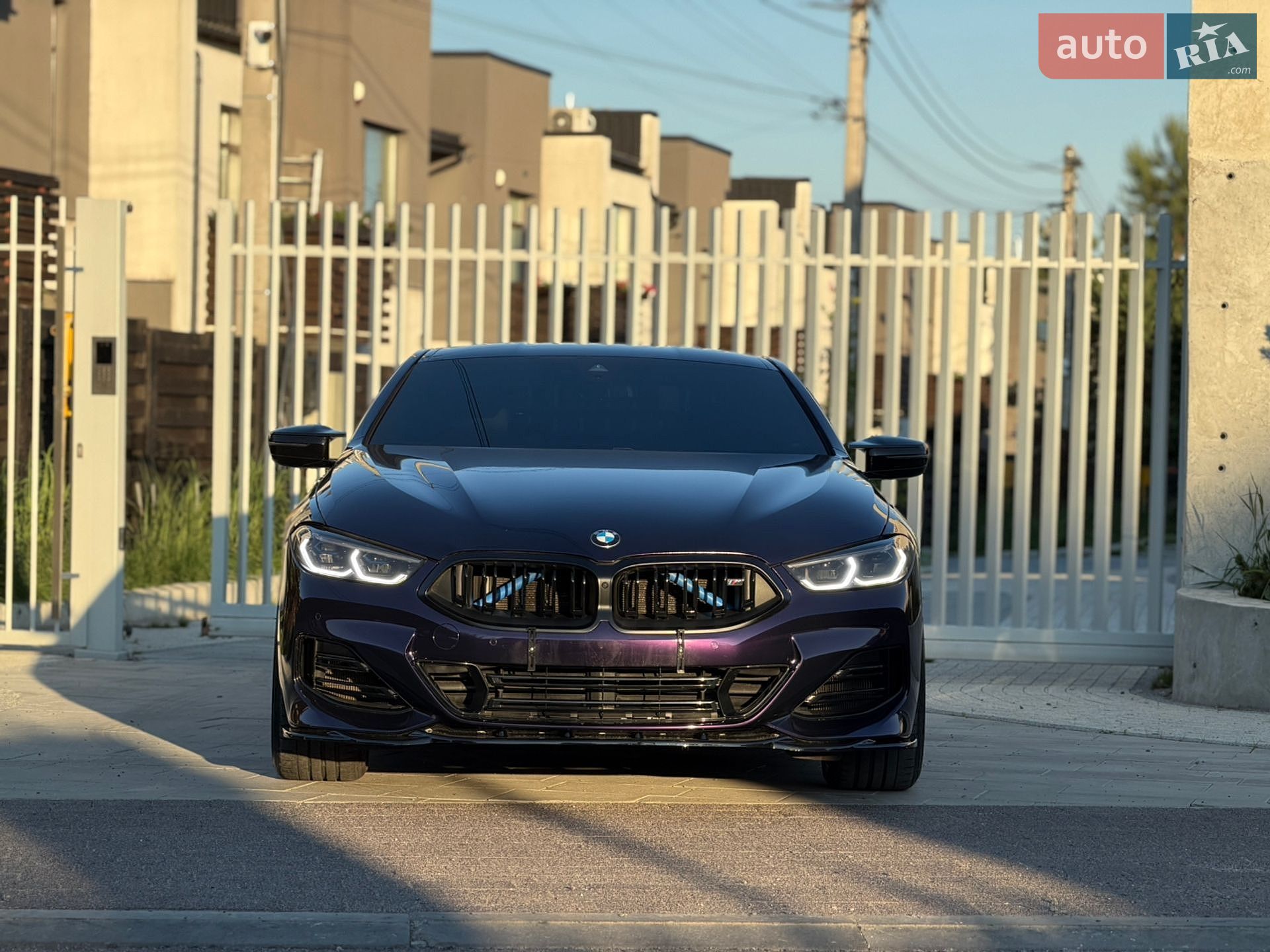 BMW 8 Series 2022 VIN WBAAE2C05PCL65700 фото оголошення 10 з 49