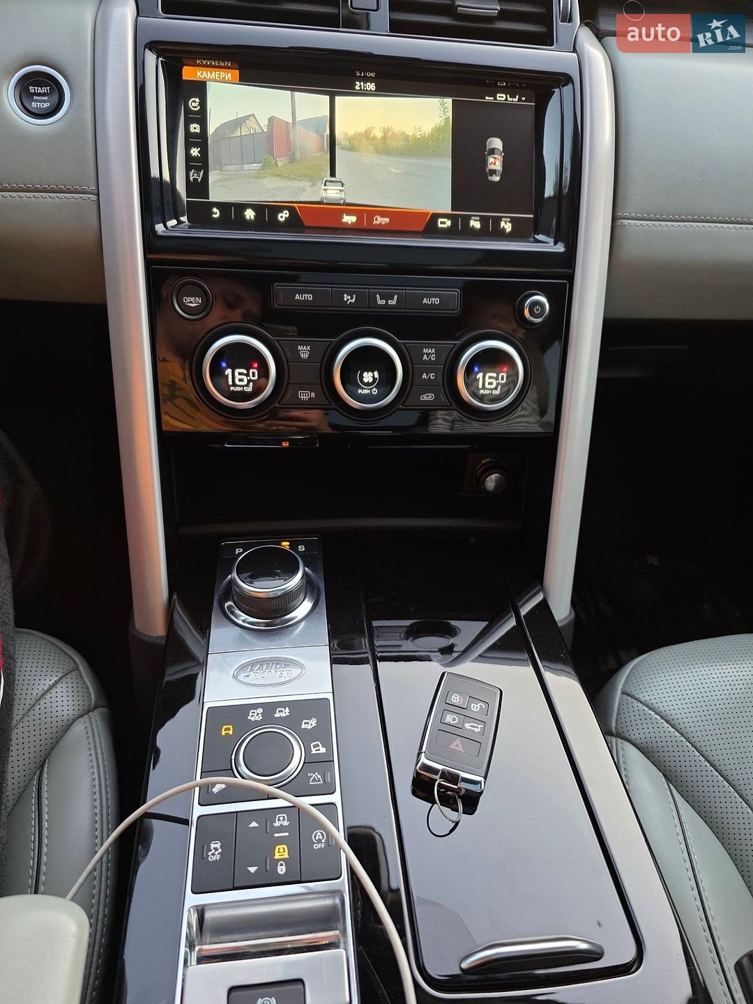 Land Rover Discovery 2018 VIN SALRT2RK6KA088394 фото оголошення 37 з 98
