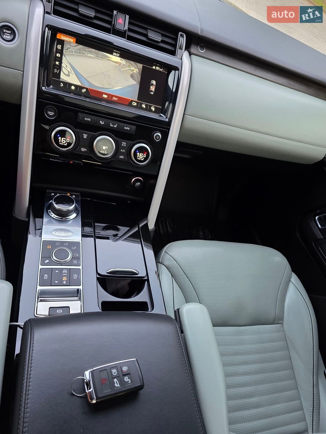 Land Rover Discovery 2018 VIN SALRT2RK6KA088394 фото оголошення 35 з 98