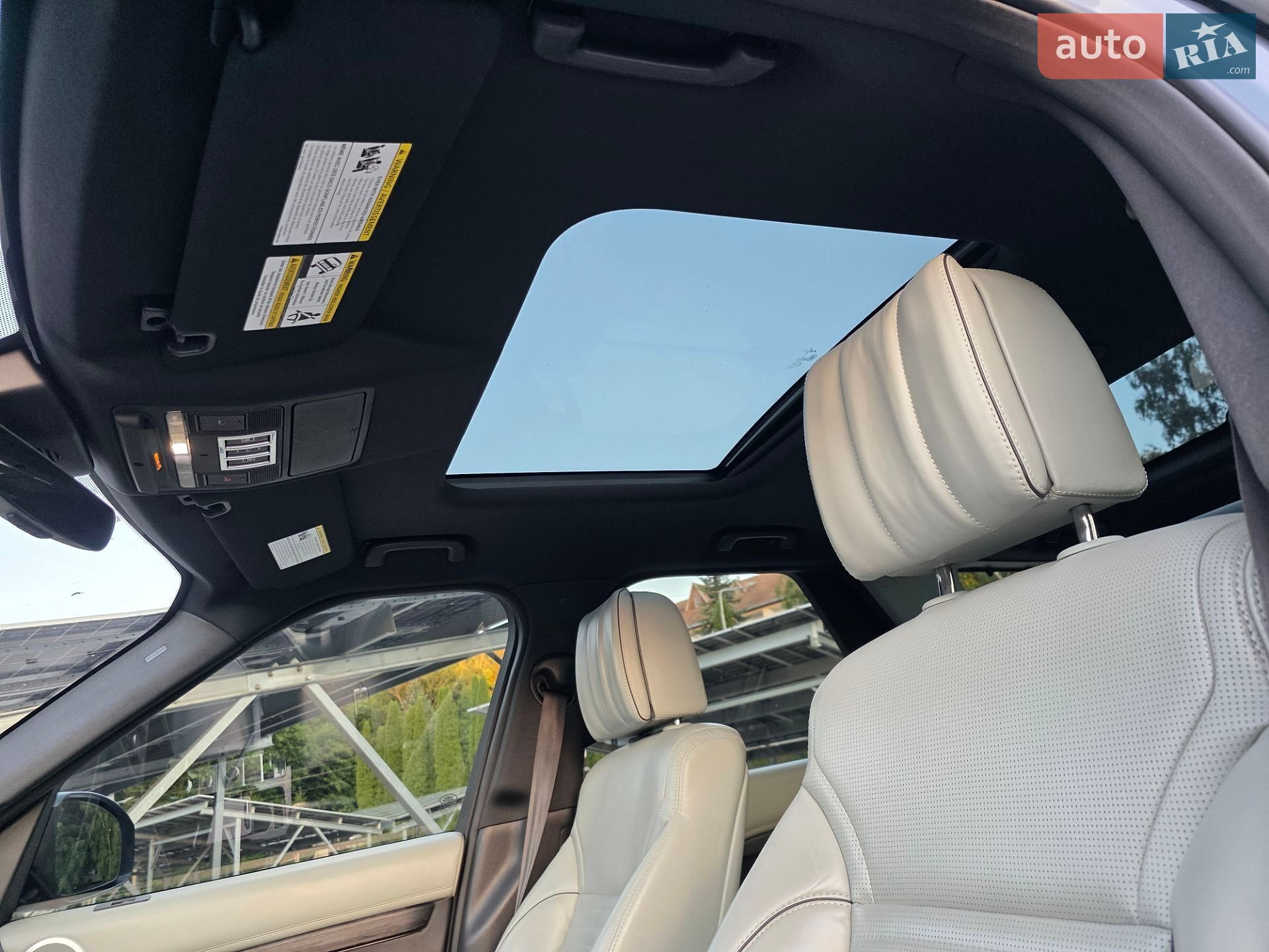 Land Rover Discovery 2018 VIN SALRT2RK6KA088394 фото оголошення 29 з 98