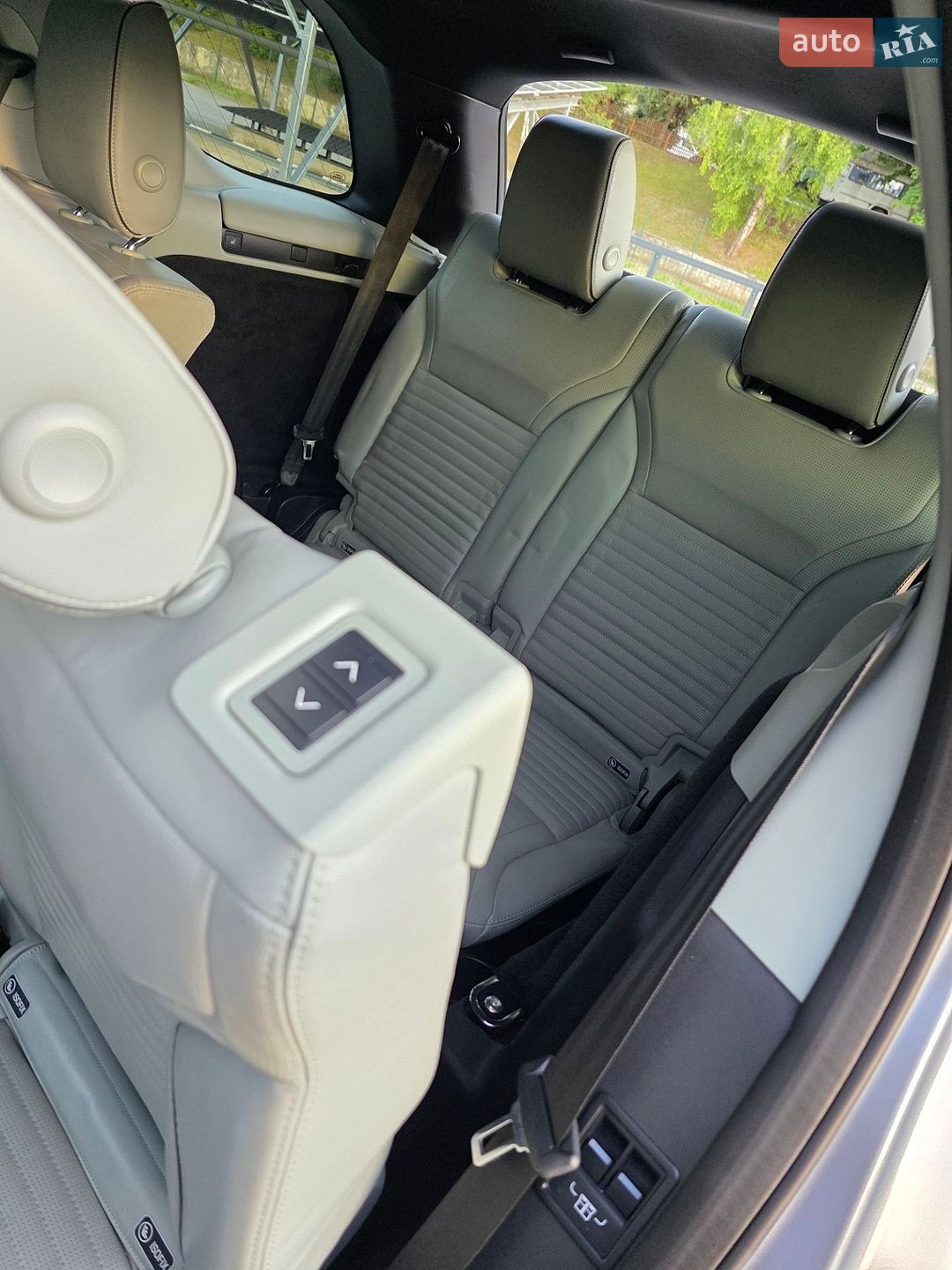 Land Rover Discovery 2018 VIN SALRT2RK6KA088394 фото оголошення 47 з 98