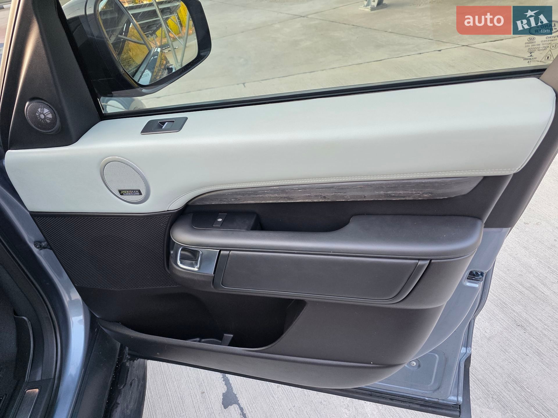Land Rover Discovery 2018 VIN SALRT2RK6KA088394 фото оголошення 56 з 98