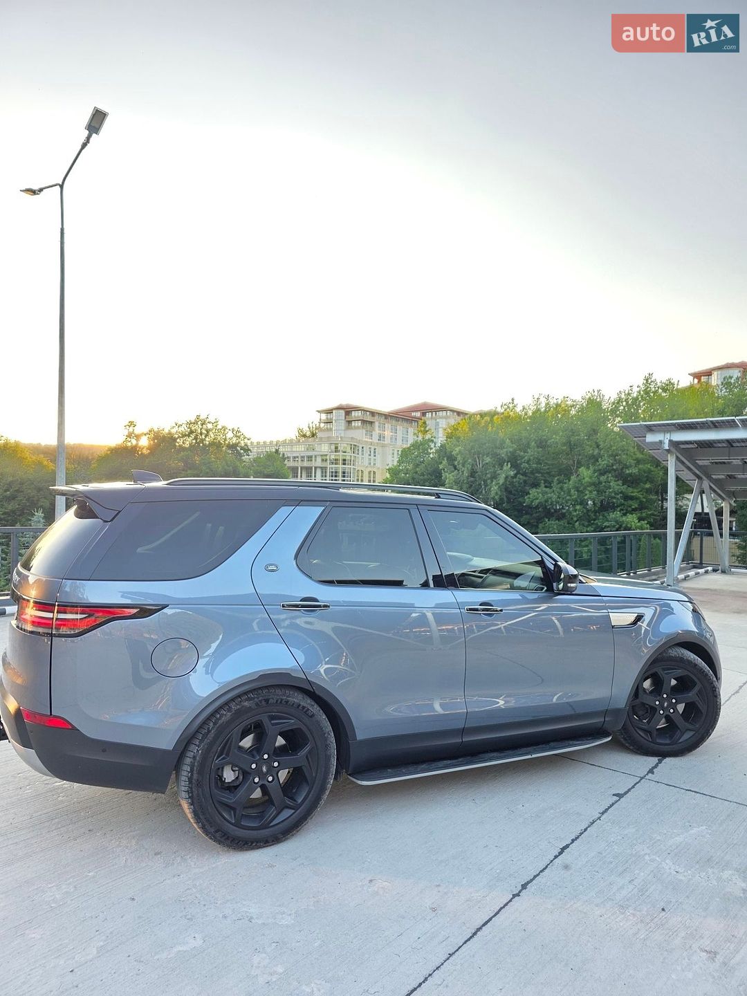 Land Rover Discovery 2018 VIN SALRT2RK6KA088394 фото оголошення 25 з 120