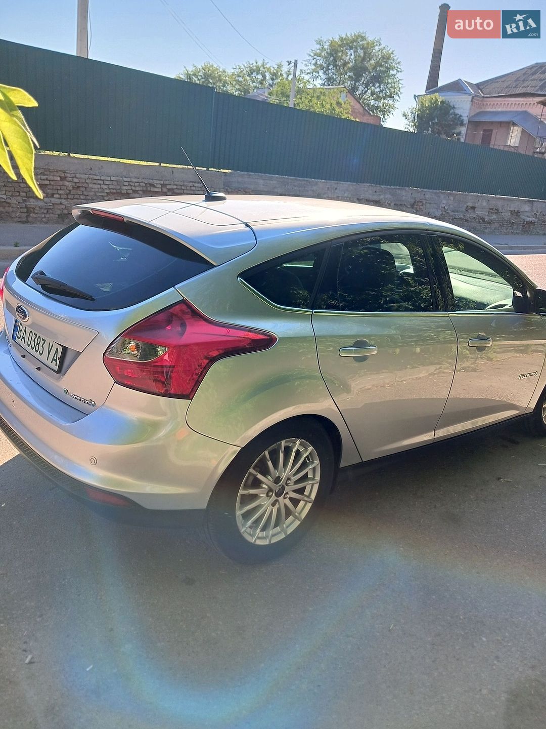 Ford Focus 2013 VIN 1FADP3R49DL382043 фото оголошення 8 з 15