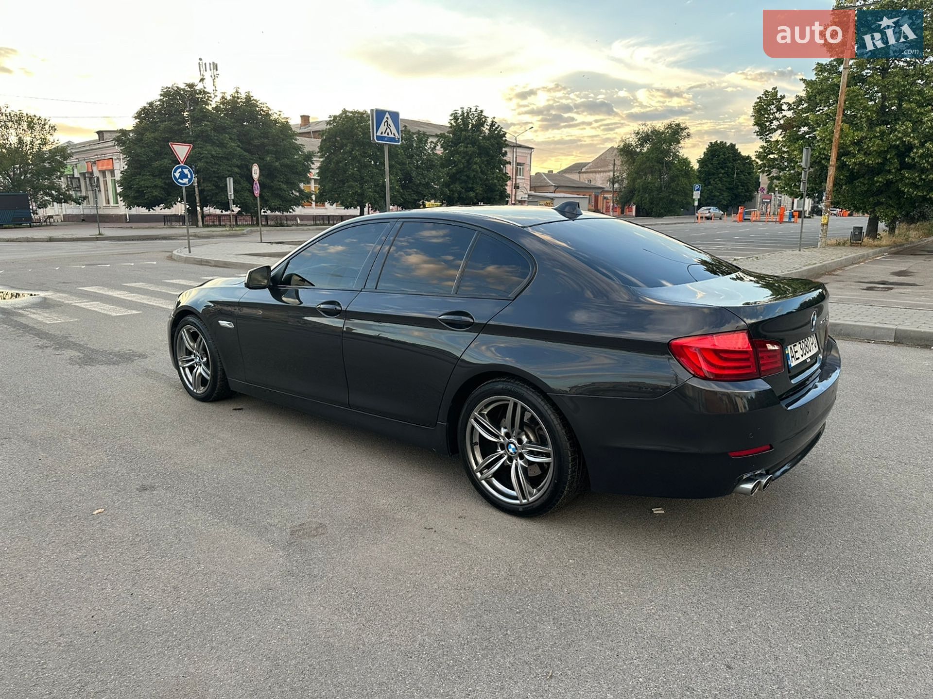 BMW 5 Series 2011 VIN WBAXA51000C585777 фото оголошення 5 з 13