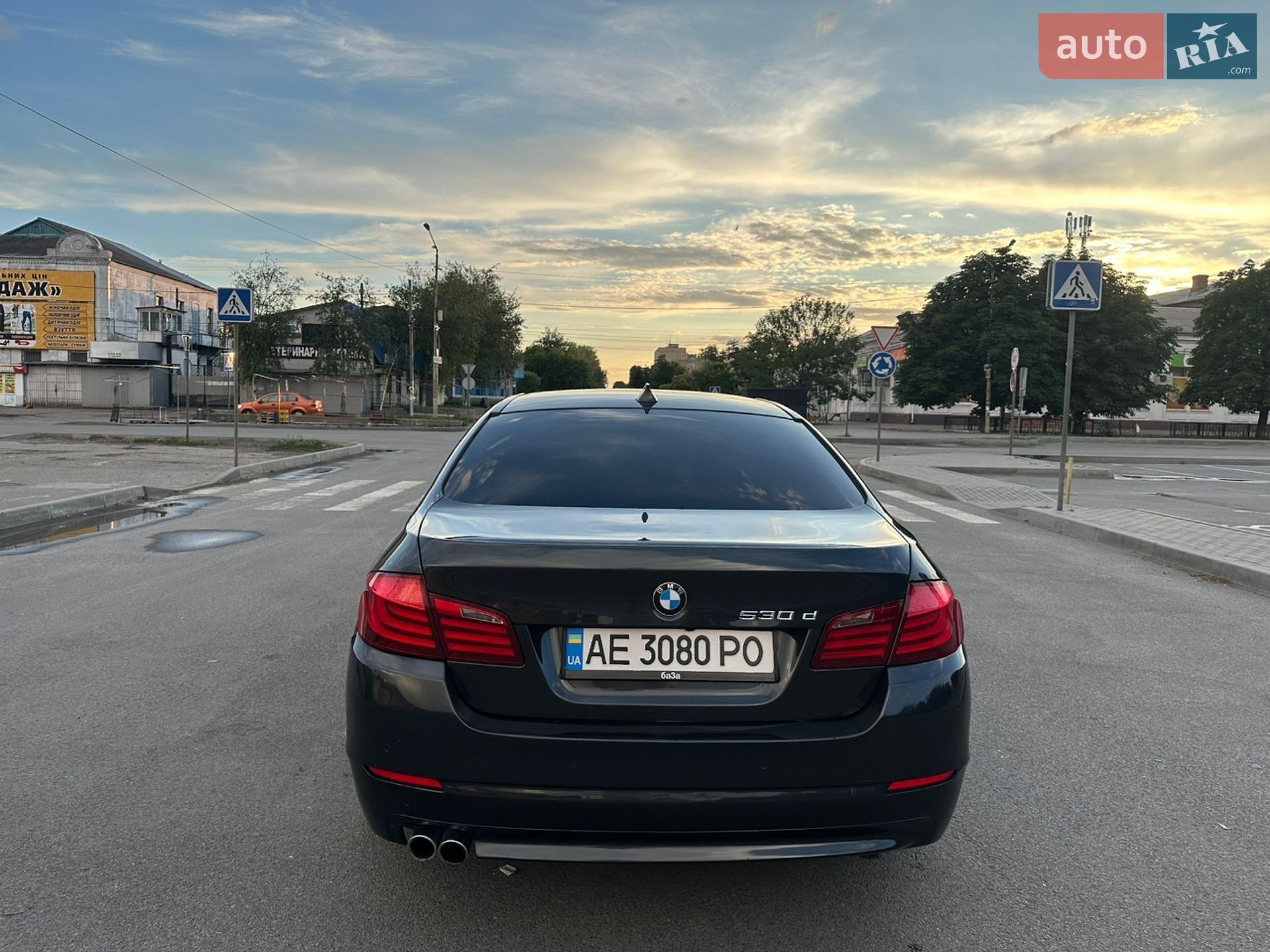 BMW 5 Series 2011 VIN WBAXA51000C585777 фото оголошення 7 з 13