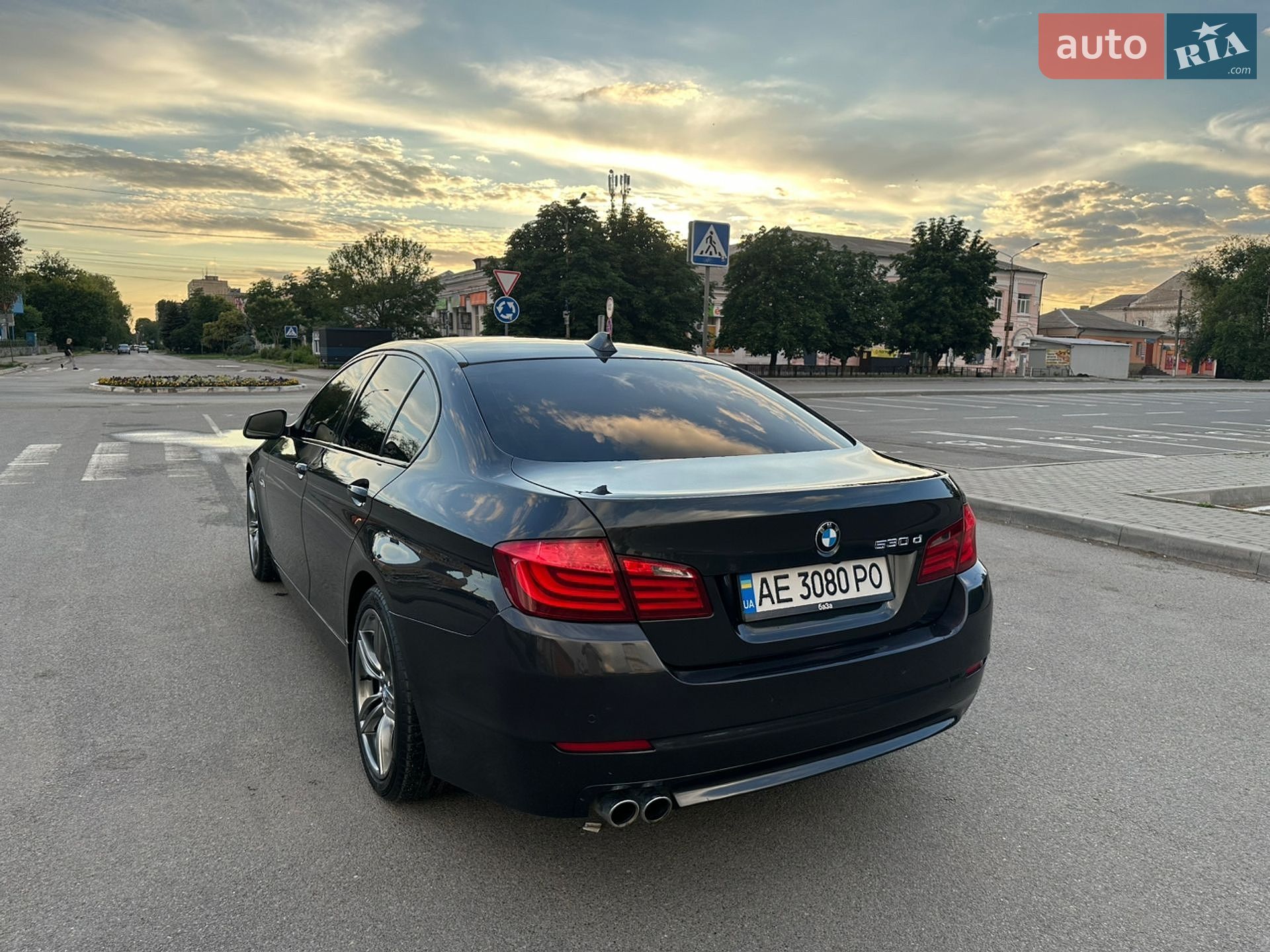 BMW 5 Series 2011 VIN WBAXA51000C585777 фото оголошення 6 з 13