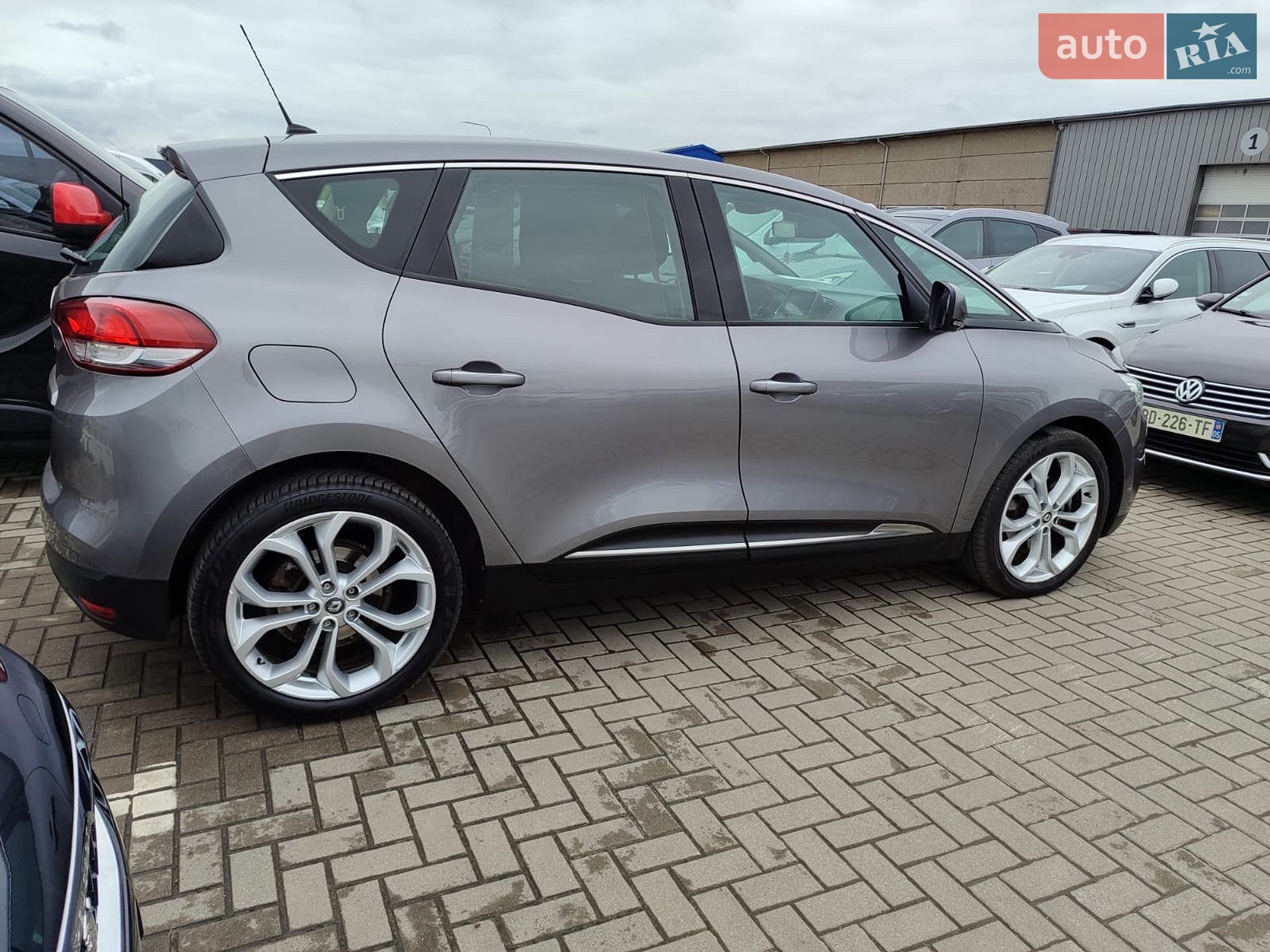 Renault Scenic 2018 VIN VF1RFA00759375896 фото оголошення 3 з 13