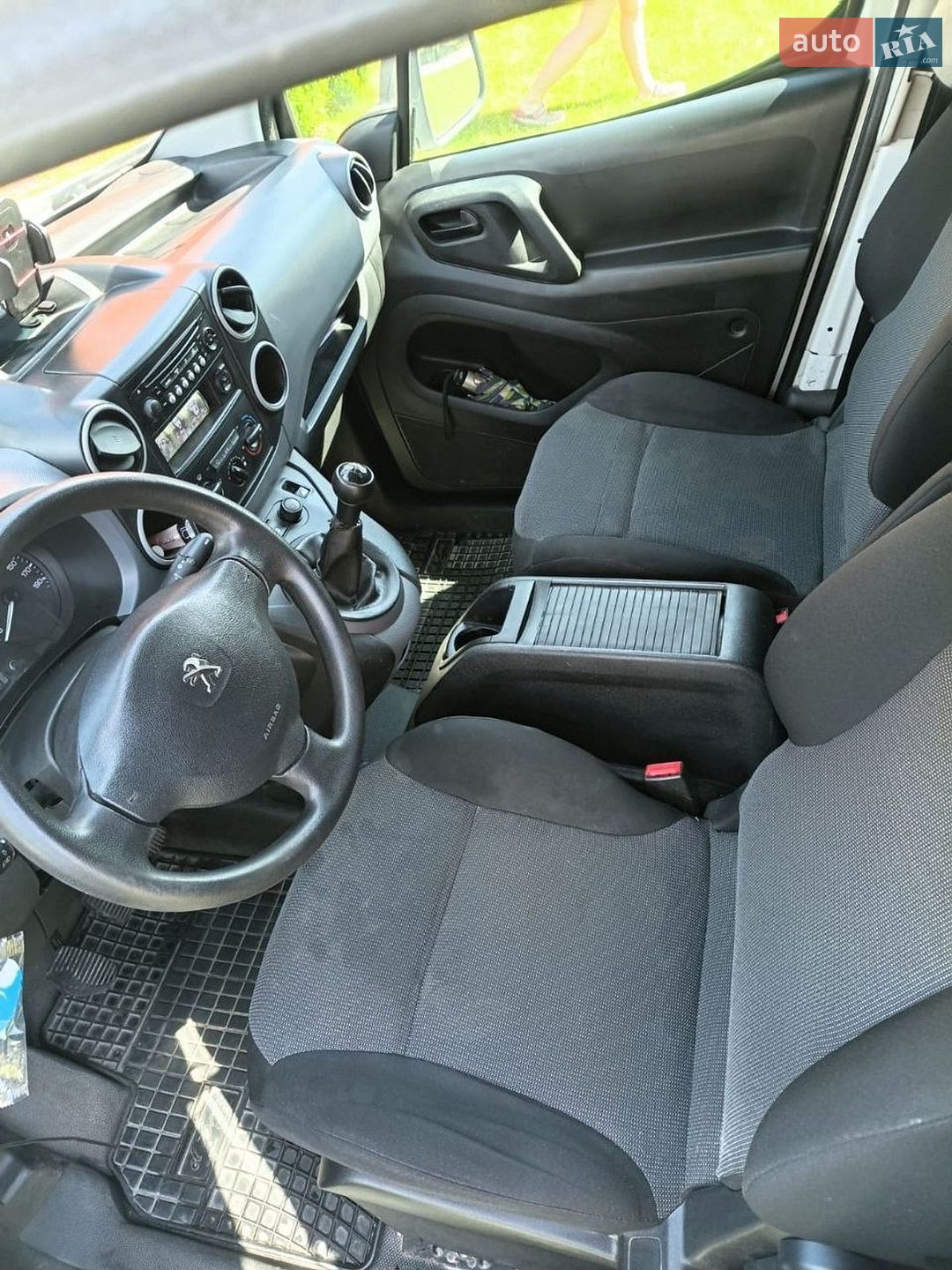 Peugeot Partner 2017 VIN VF37ABHW6HJ546768 фото оголошення 6 з 22
