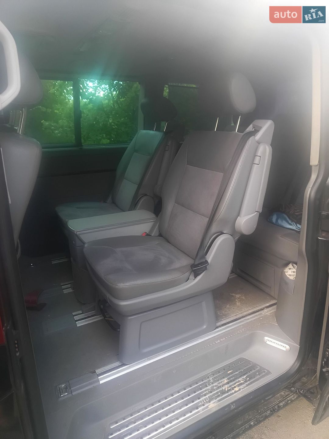 Volkswagen Multivan 2006 VIN WV2ZZZ7HZ7H030026 фото оголошення 5 з 10