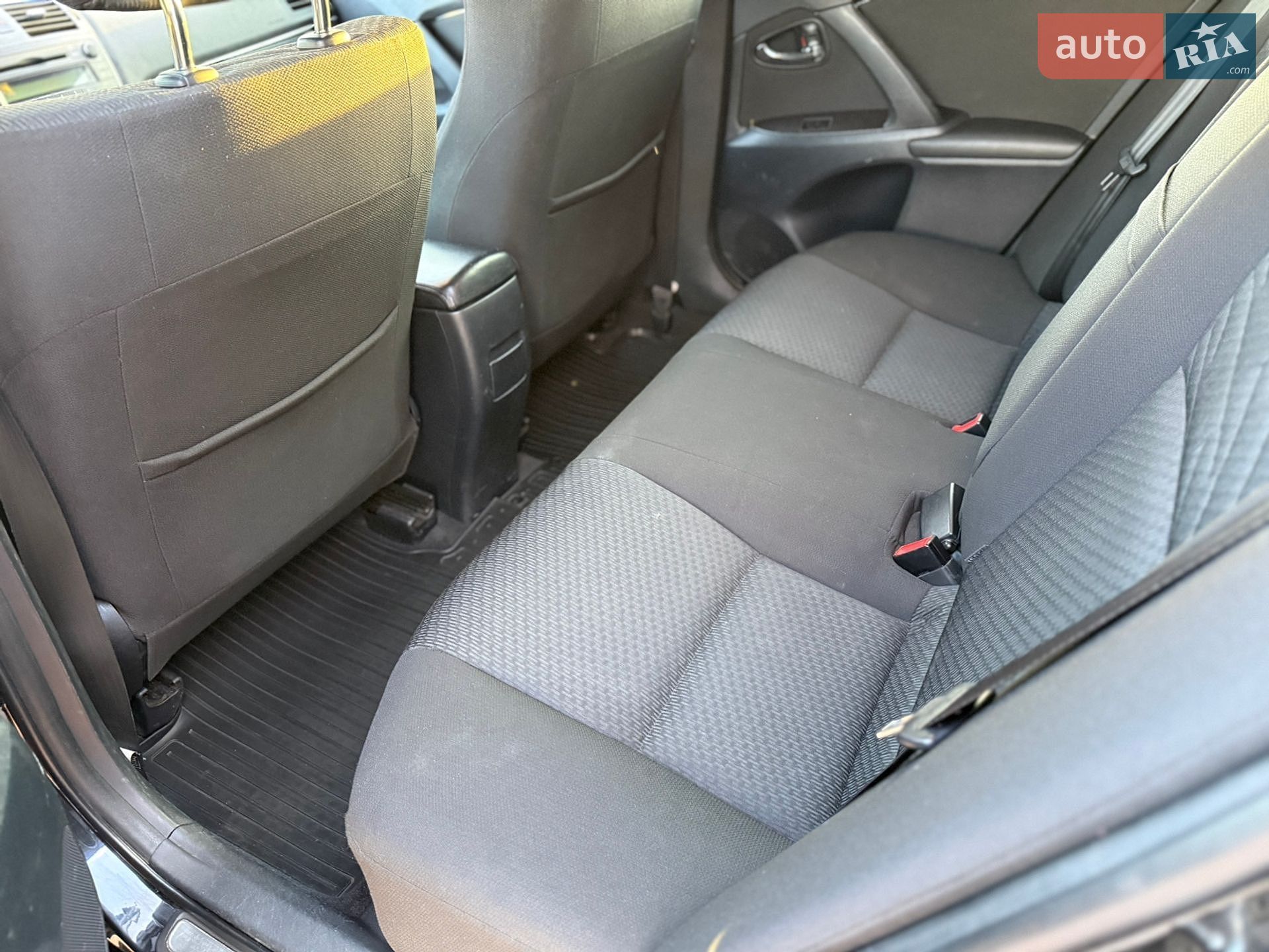 Toyota Avensis 2008 VIN SB1BK76L10E003378 фото оголошення 18 з 26